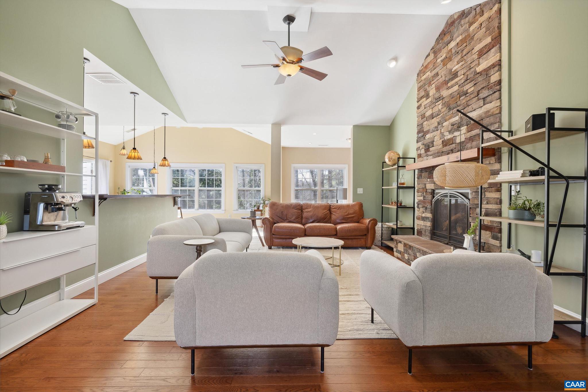 FOREST LAKES SOUTH - Residential