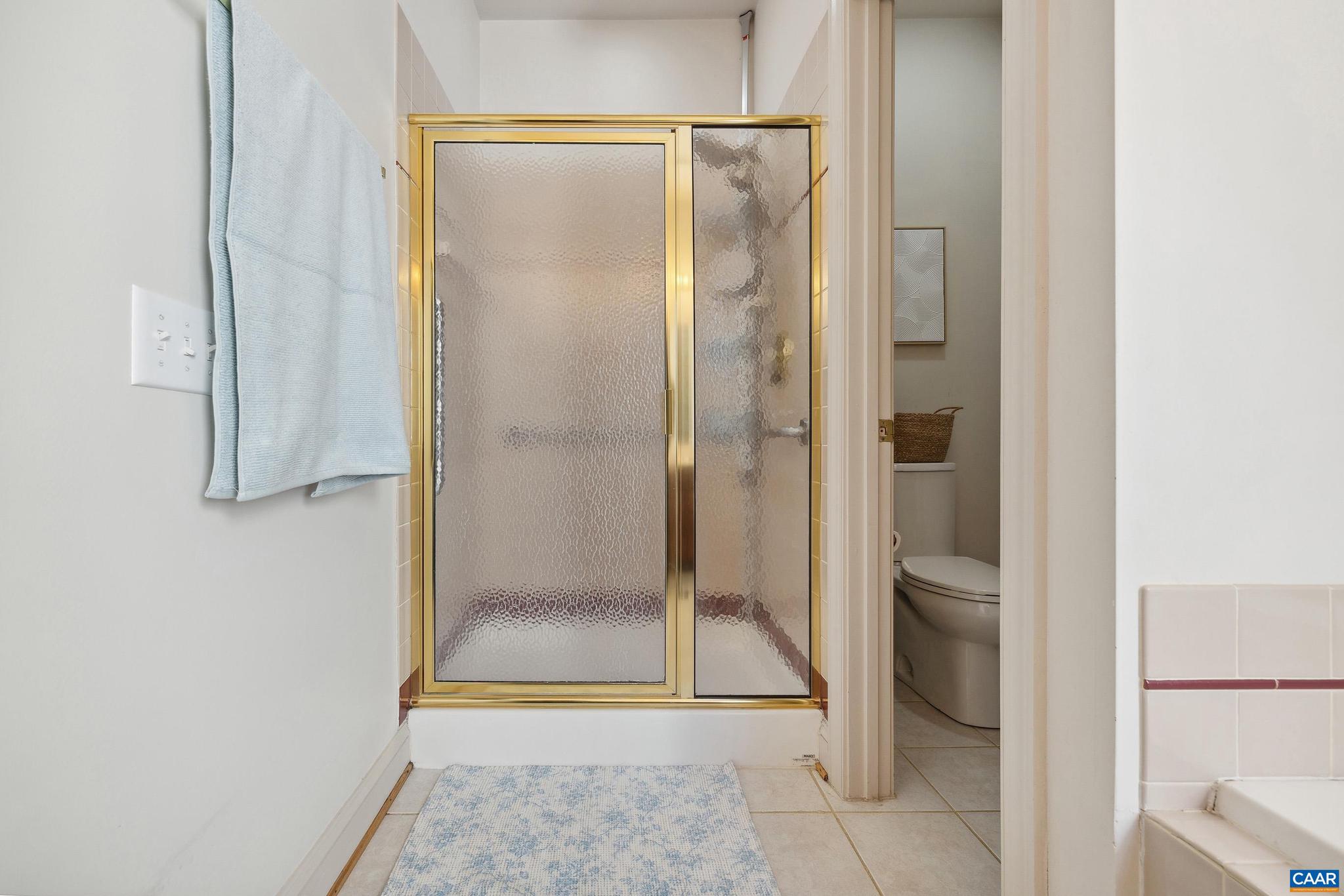 FOREST LAKES SOUTH - Residential