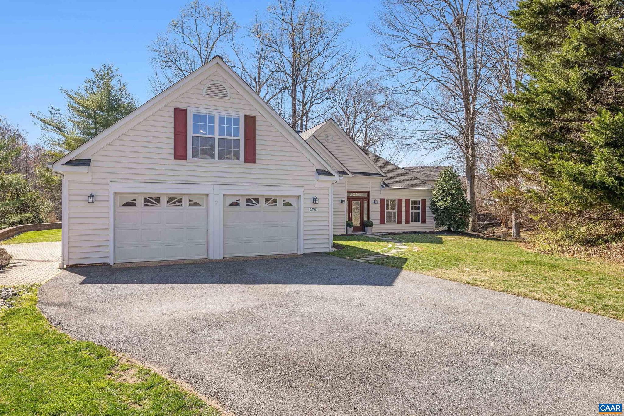 FOREST LAKES SOUTH - Residential