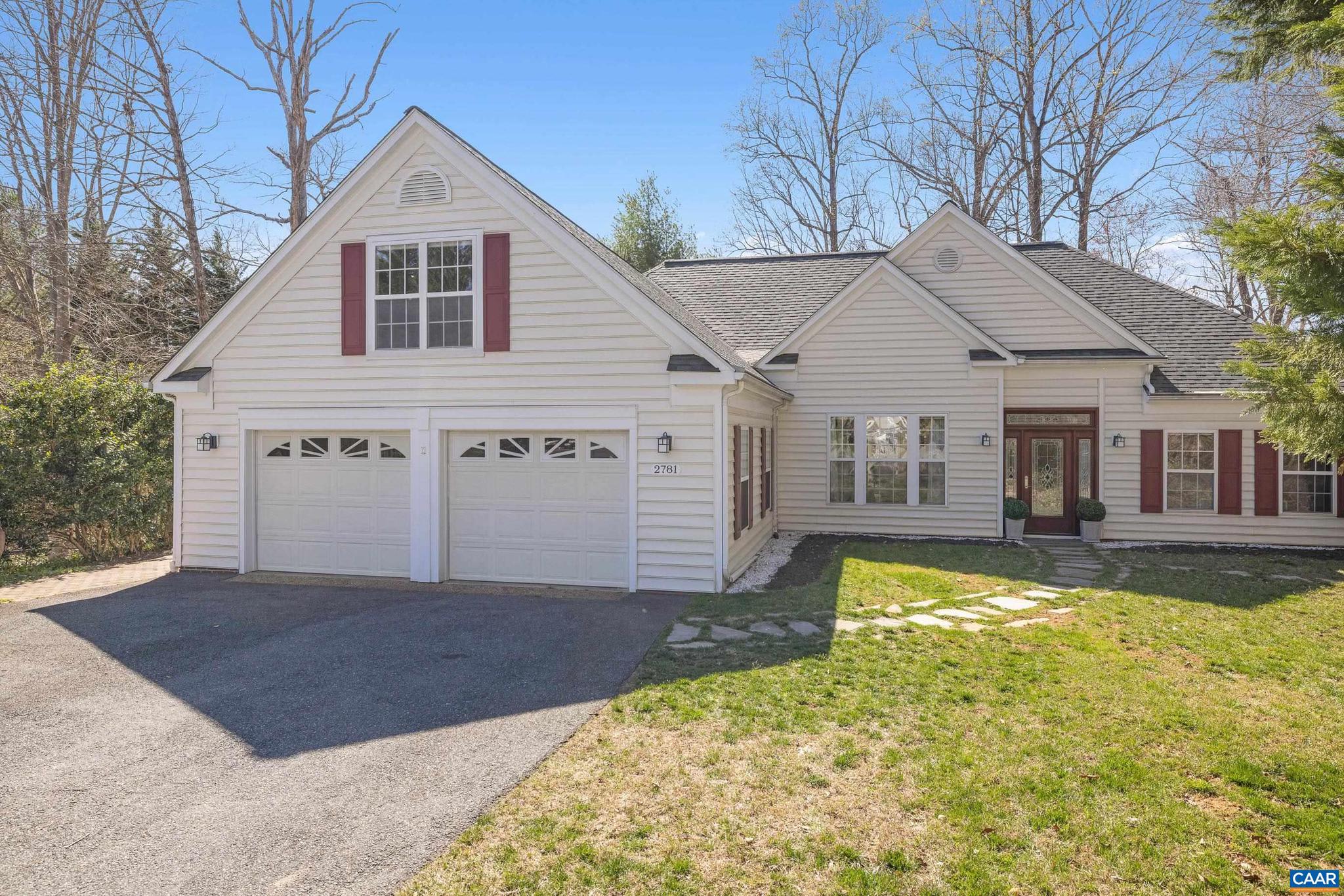 FOREST LAKES SOUTH - Residential