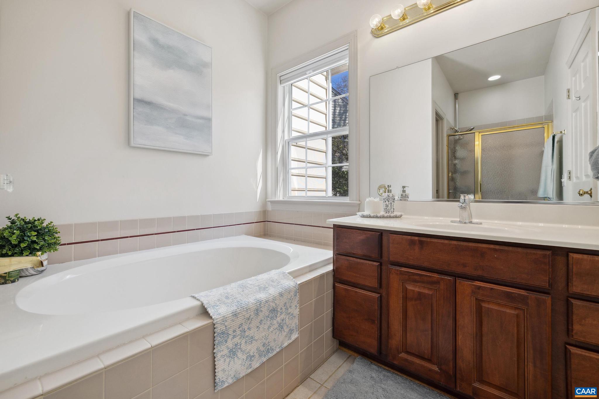 FOREST LAKES SOUTH - Residential