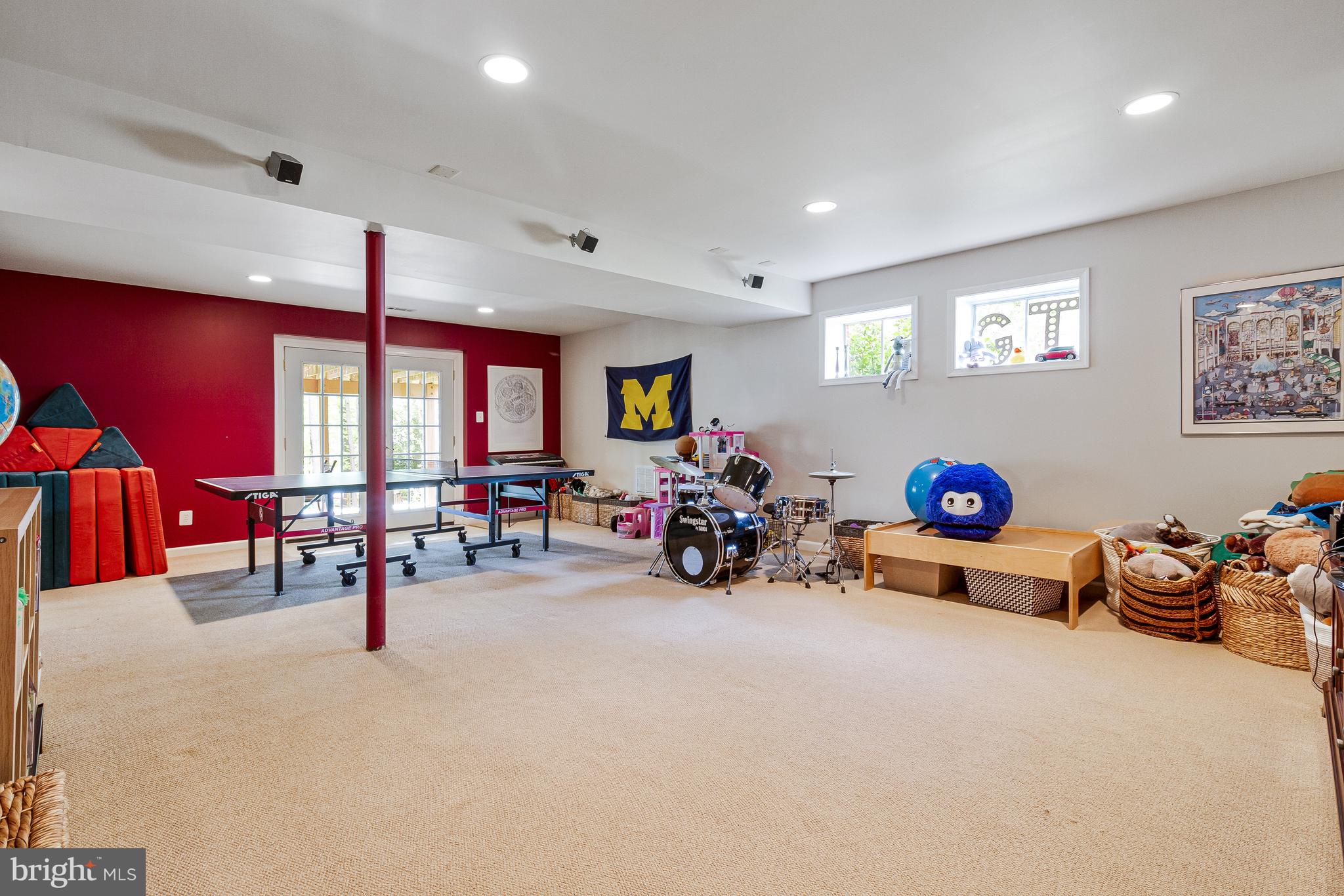 CHAPEL SQUARE - Residential