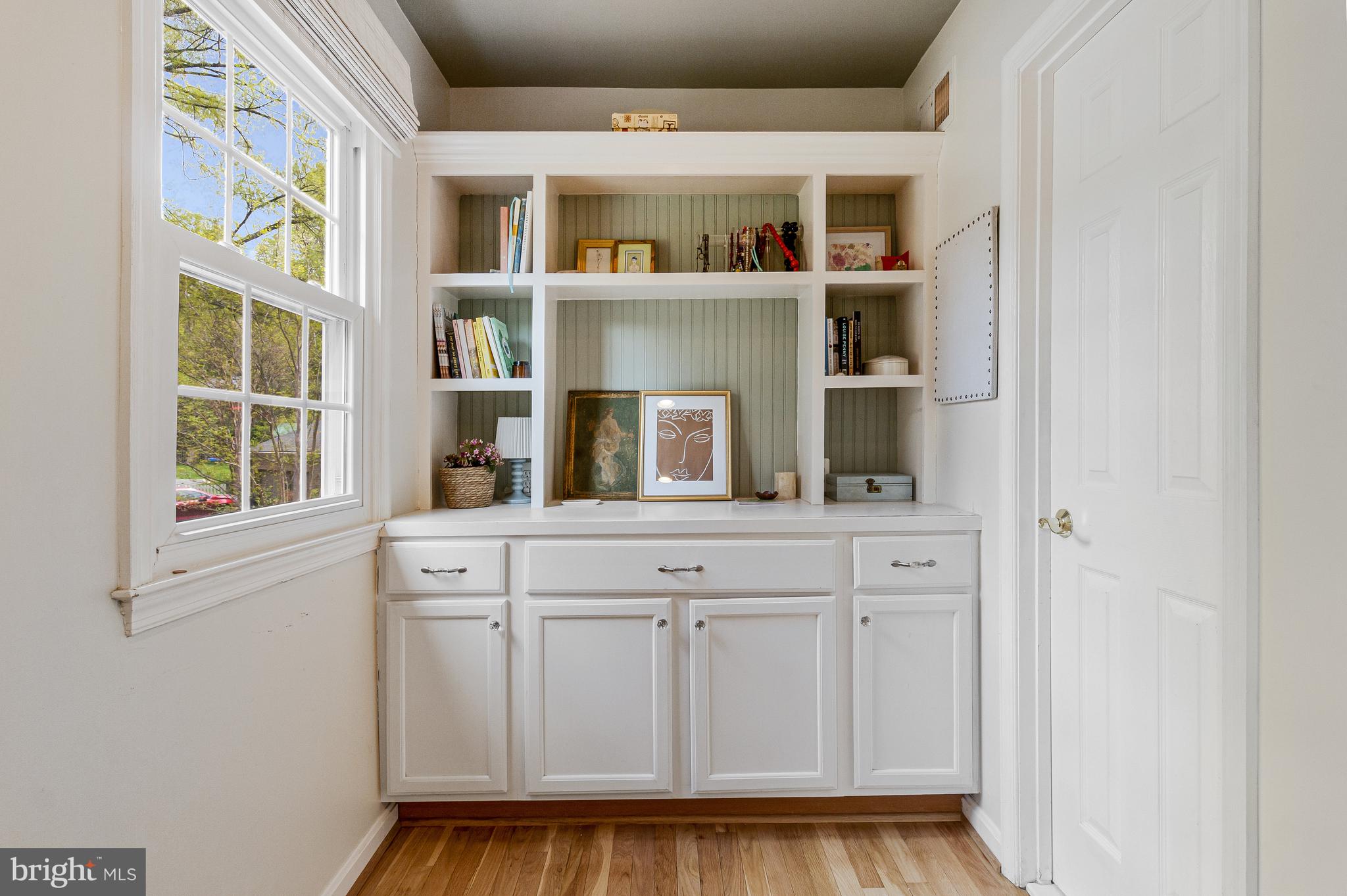 CHAPEL SQUARE - Residential