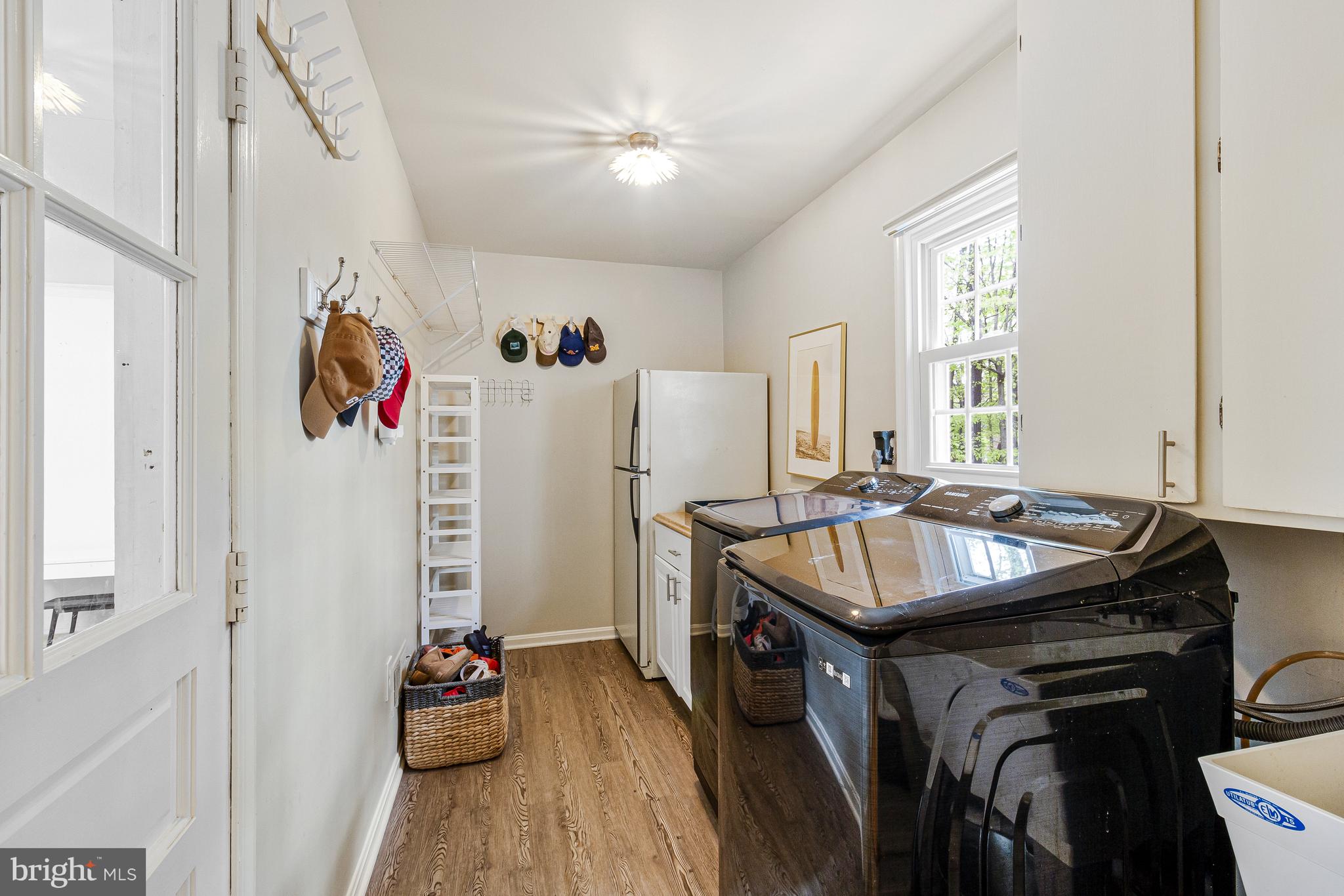 CHAPEL SQUARE - Residential