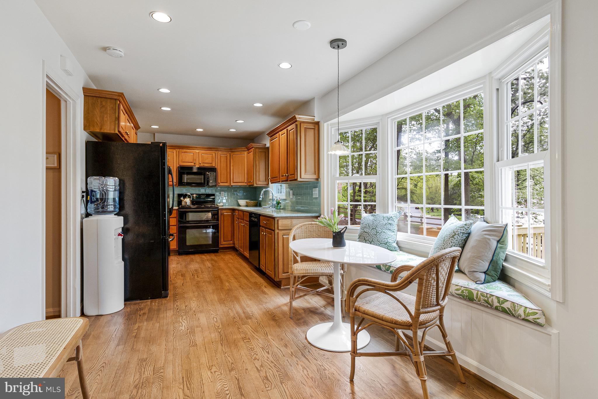 CHAPEL SQUARE - Residential