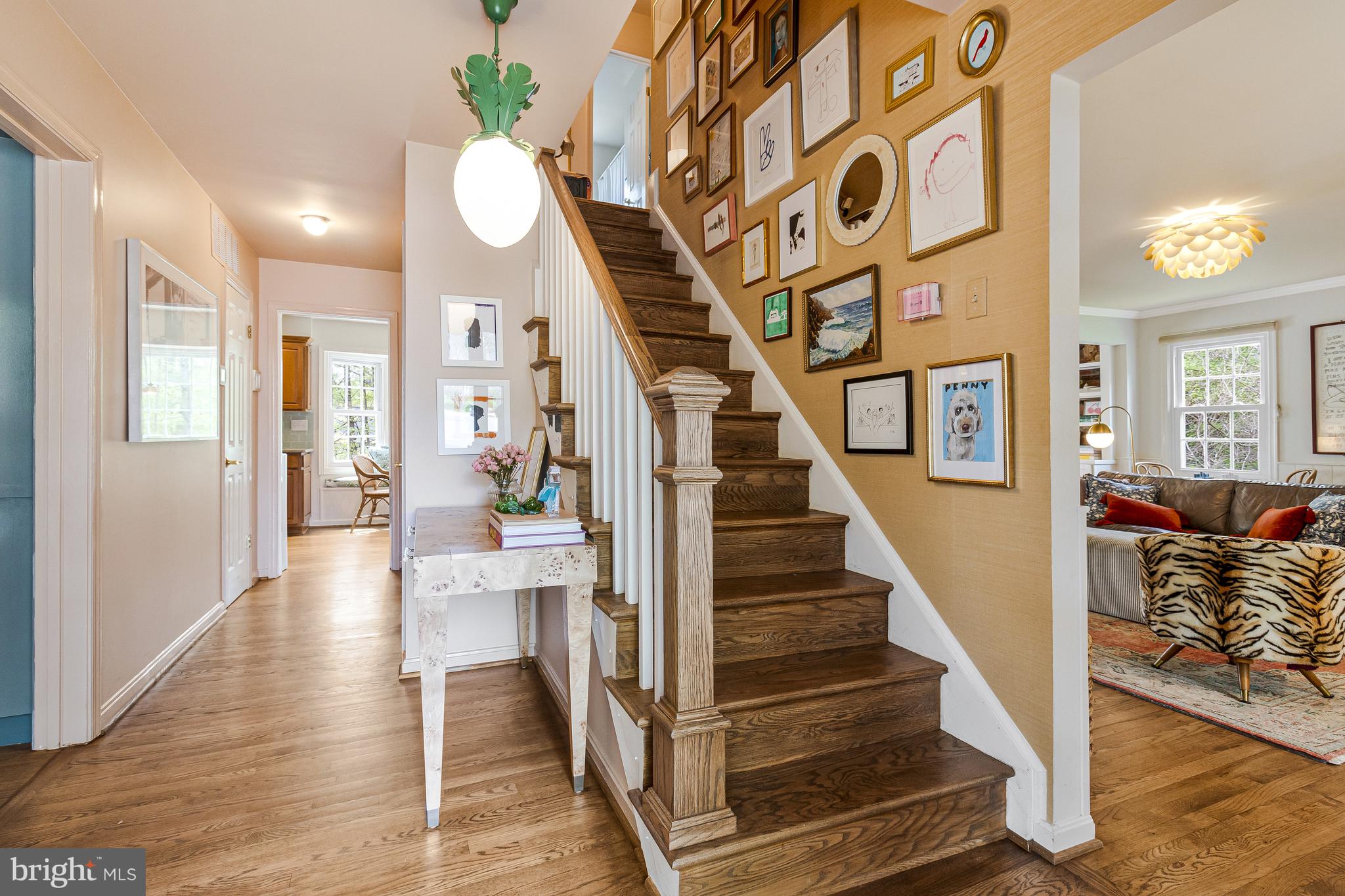 CHAPEL SQUARE - Residential