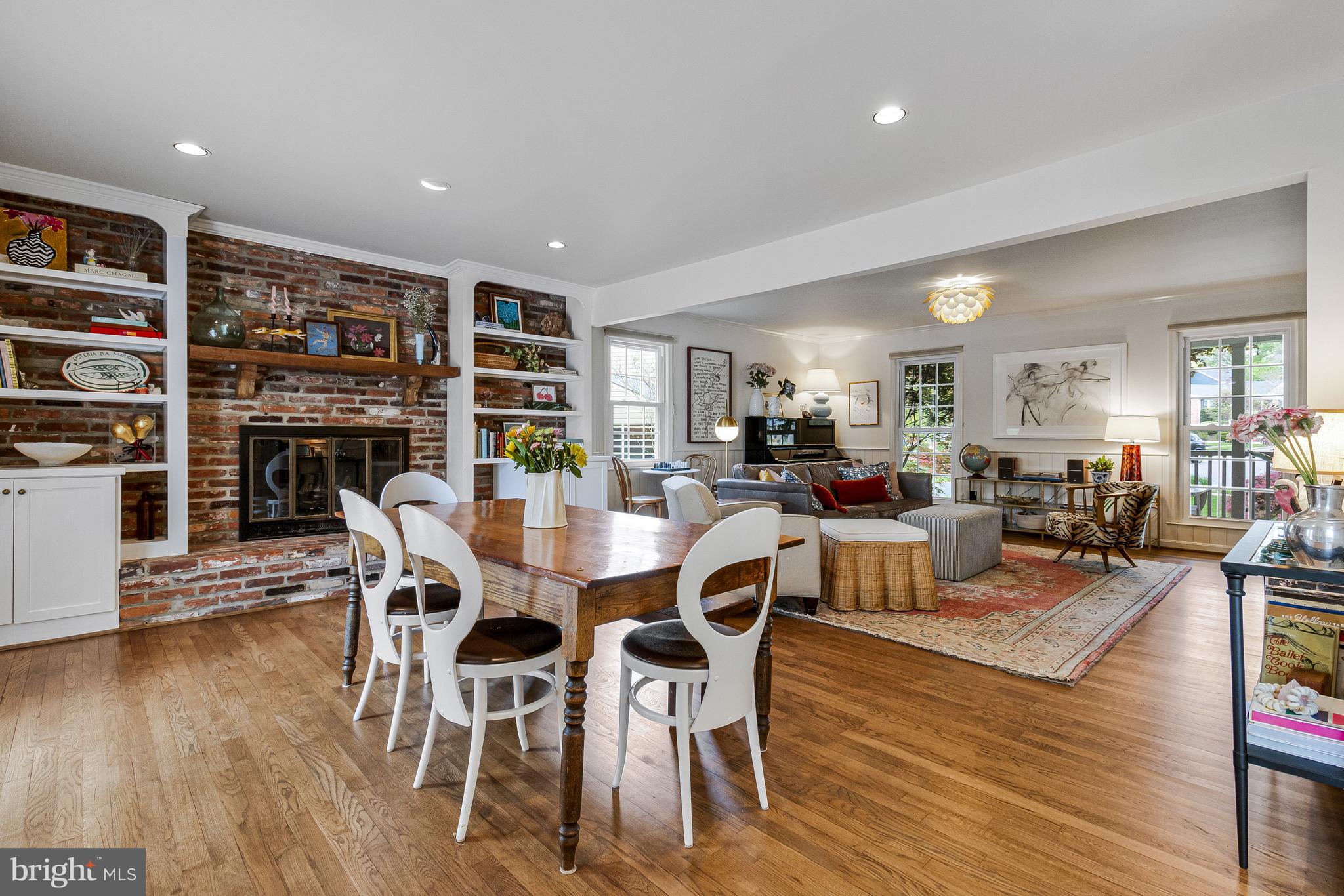 CHAPEL SQUARE - Residential