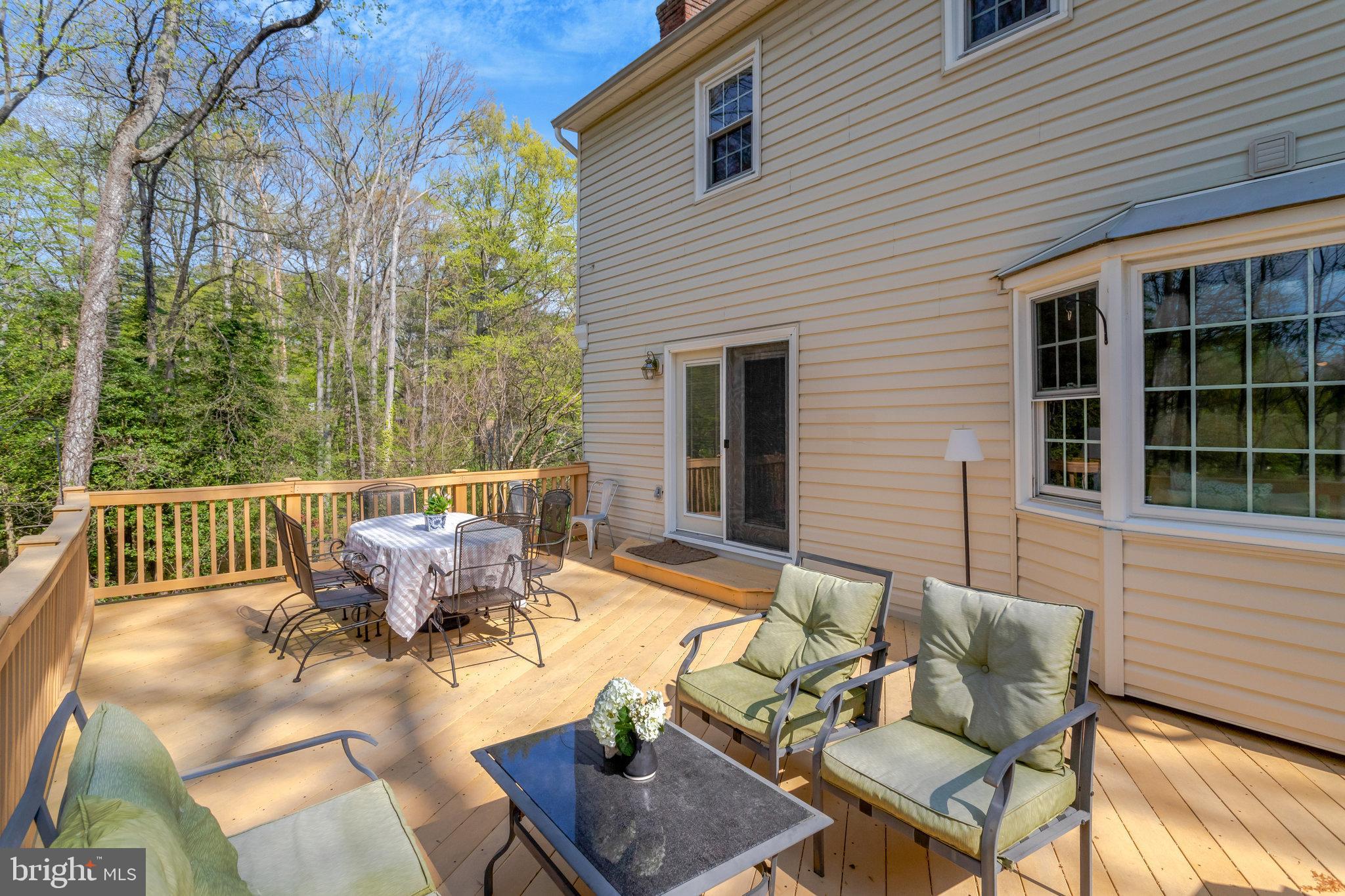 CHAPEL SQUARE - Residential