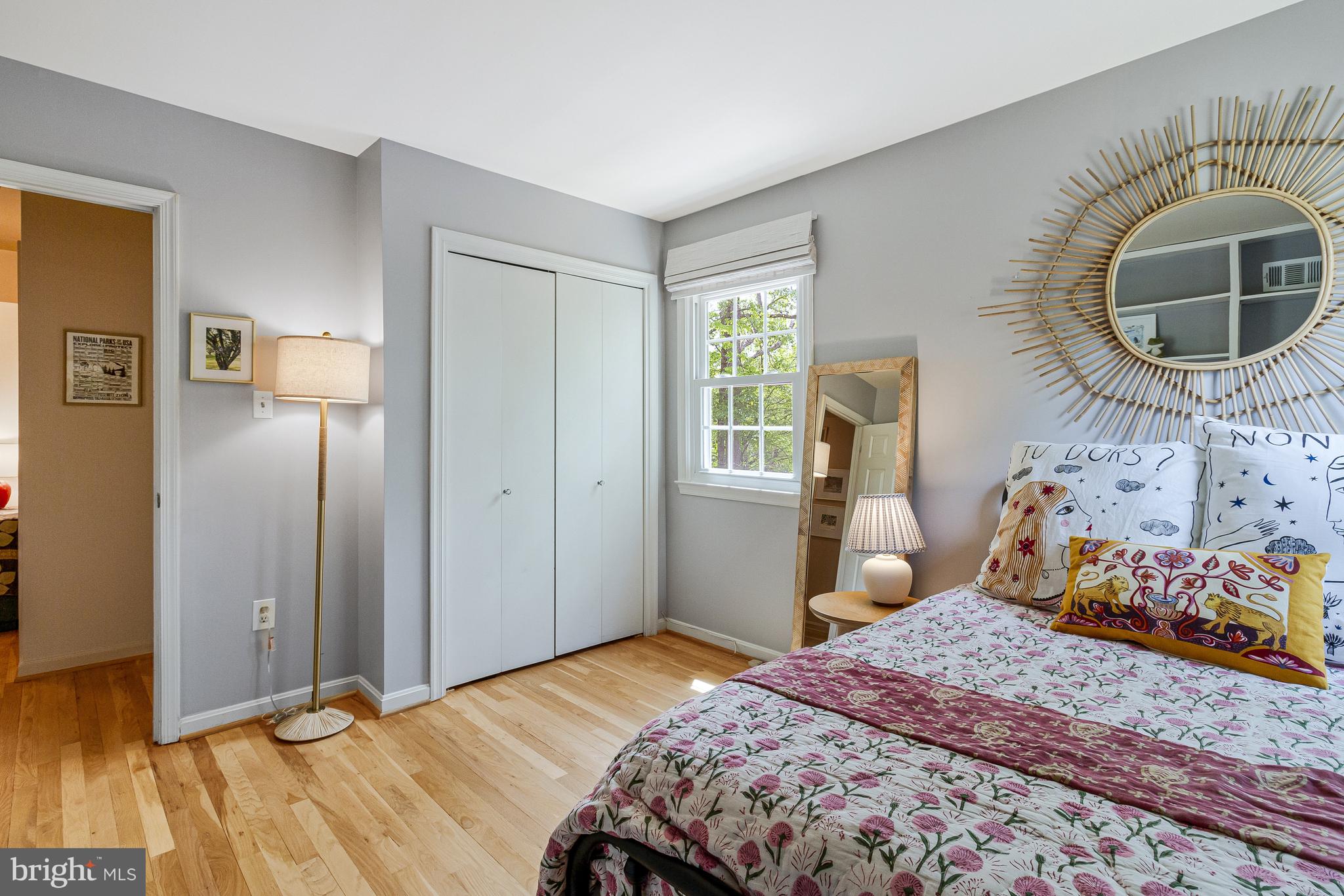 CHAPEL SQUARE - Residential