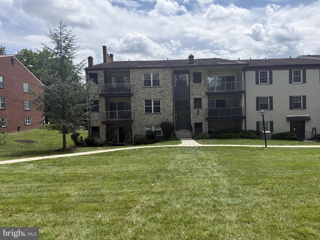 Photo of 347 Drummers Lane #347, WAYNE, PA 19087 (MLS # PACT2132466)