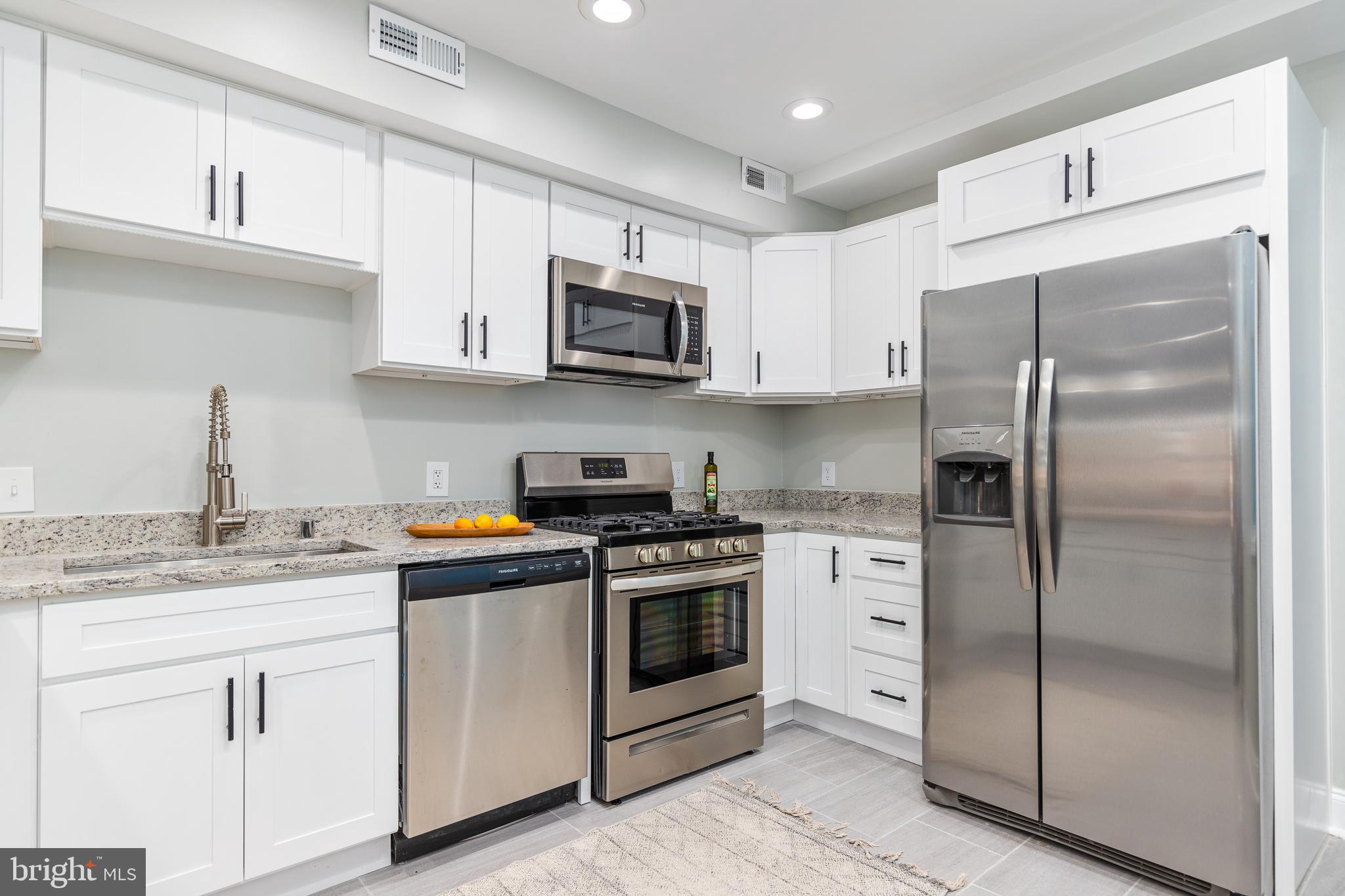 BUTCHER'S HILL - Residential