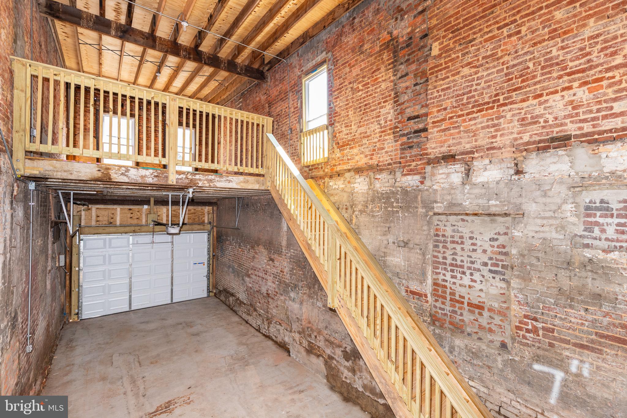 BUTCHER'S HILL - Residential