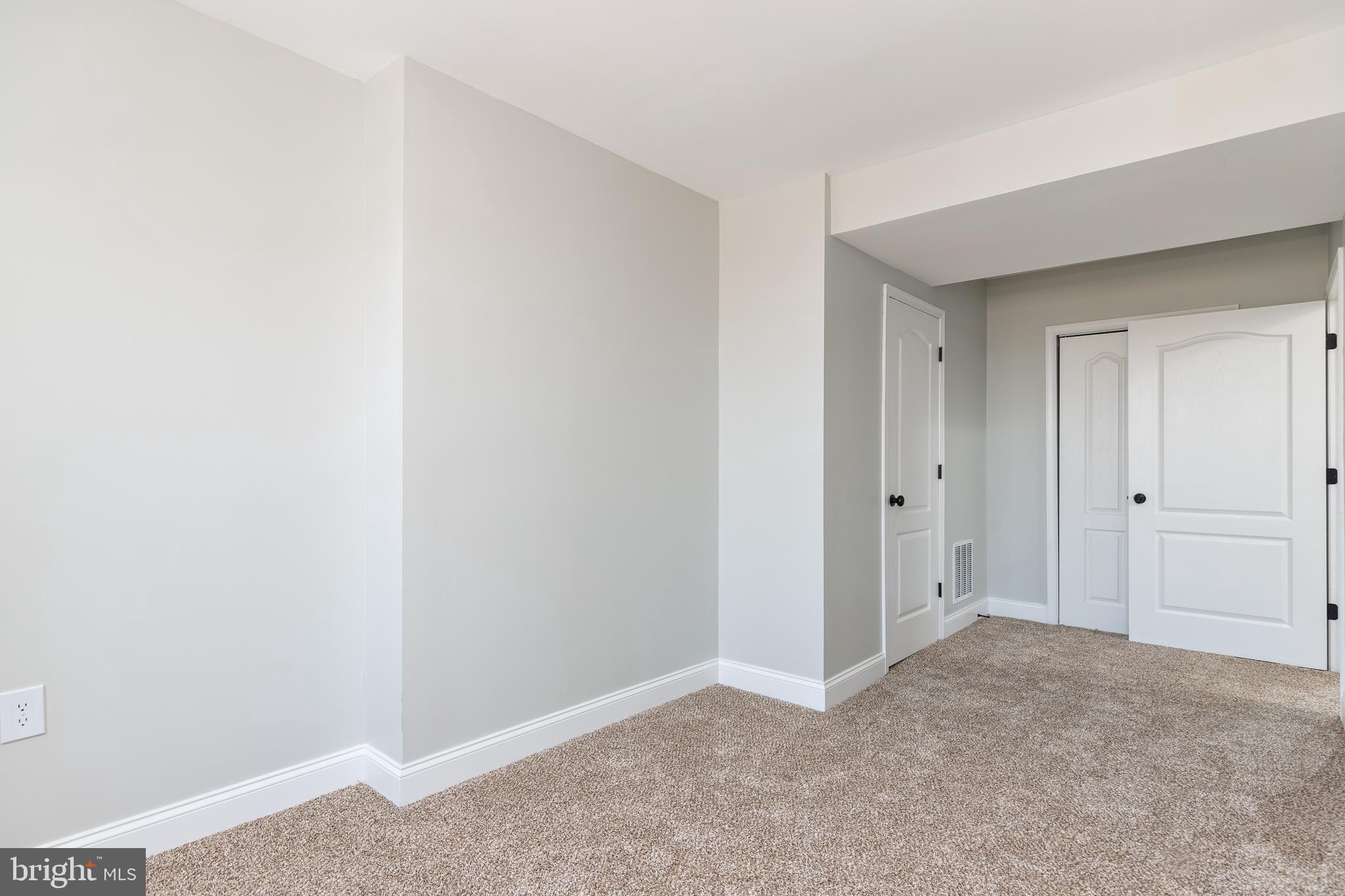 BUTCHER'S HILL - Residential