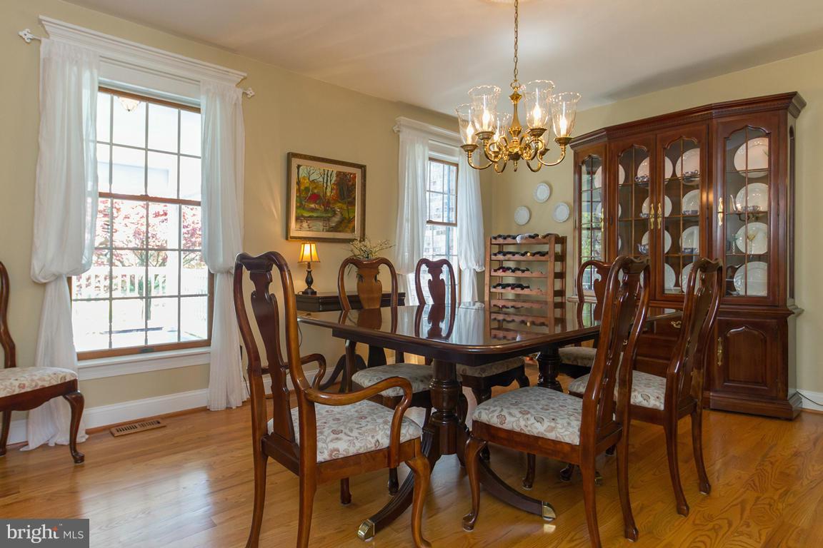 KENMAR MANOR - Residential