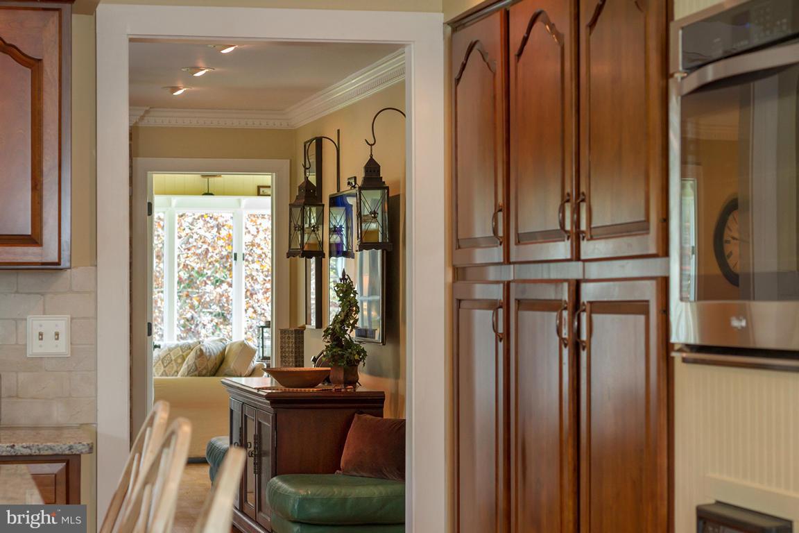 KENMAR MANOR - Residential