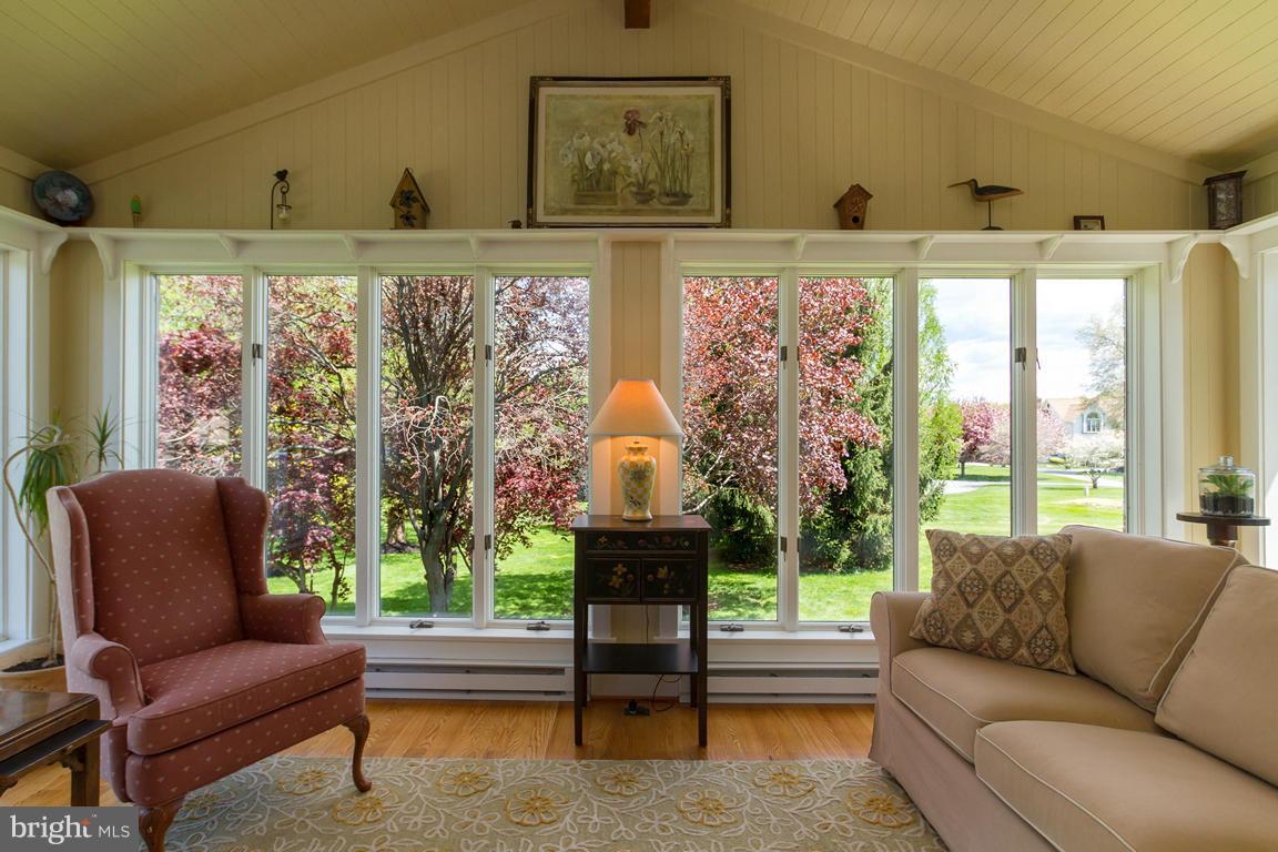 KENMAR MANOR - Residential