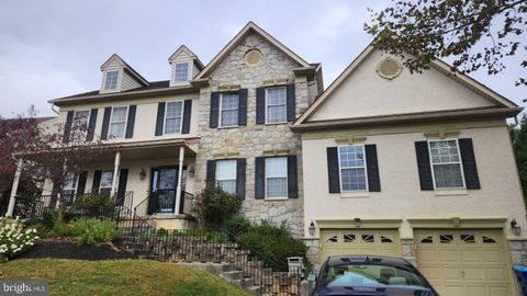 Photo of 8 Jackson Court, DOWNINGTOWN, PA 19335 (MLS # PACT2111396)