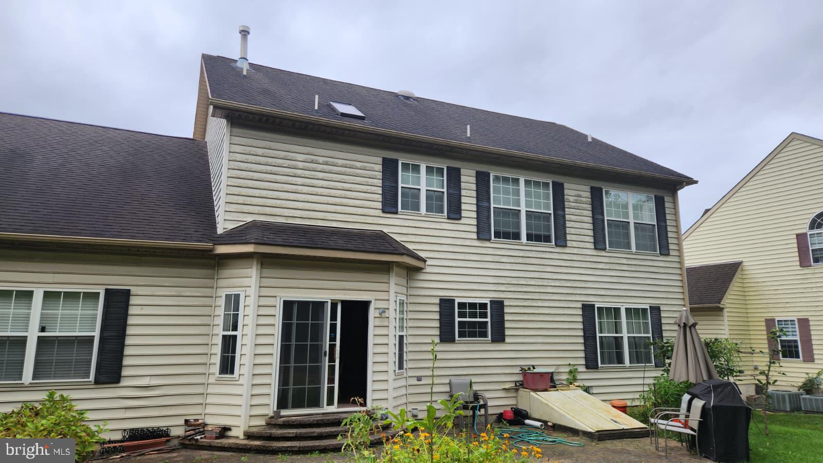 RIDINGS AT BELL T - Residential Lease