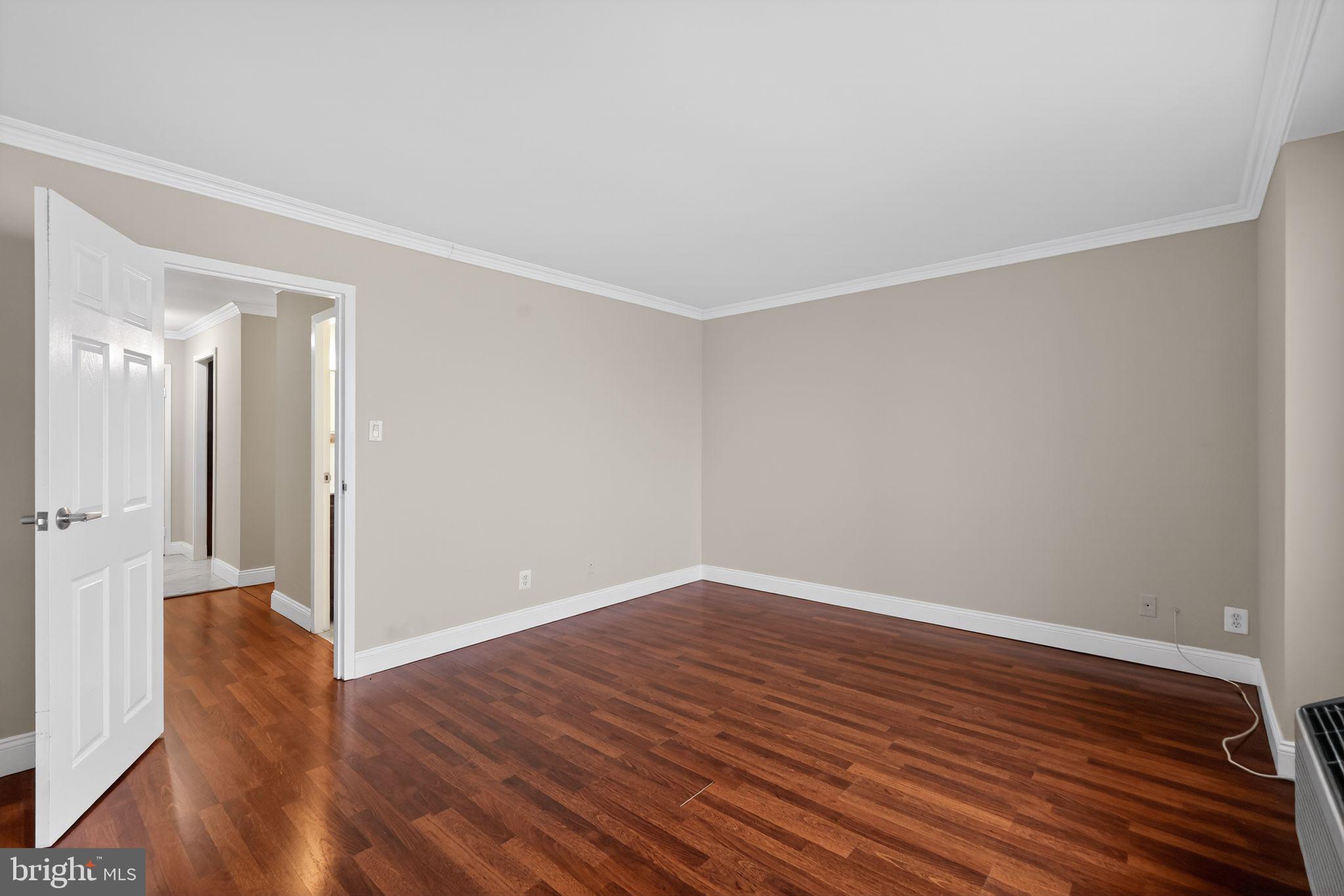 WASHINGTON TOWER - Residential