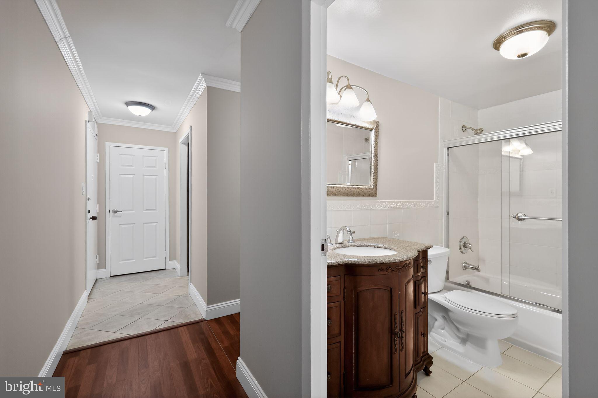 WASHINGTON TOWER - Residential