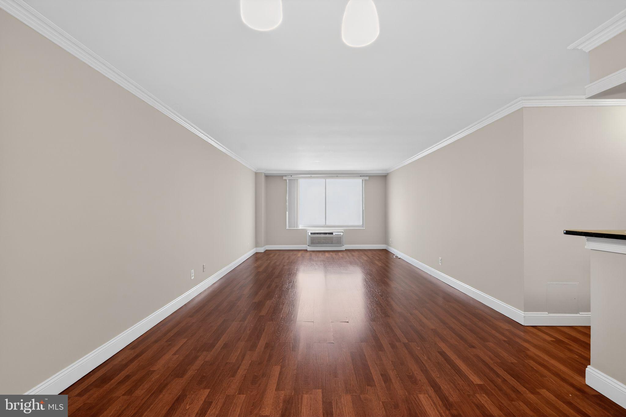 WASHINGTON TOWER - Residential