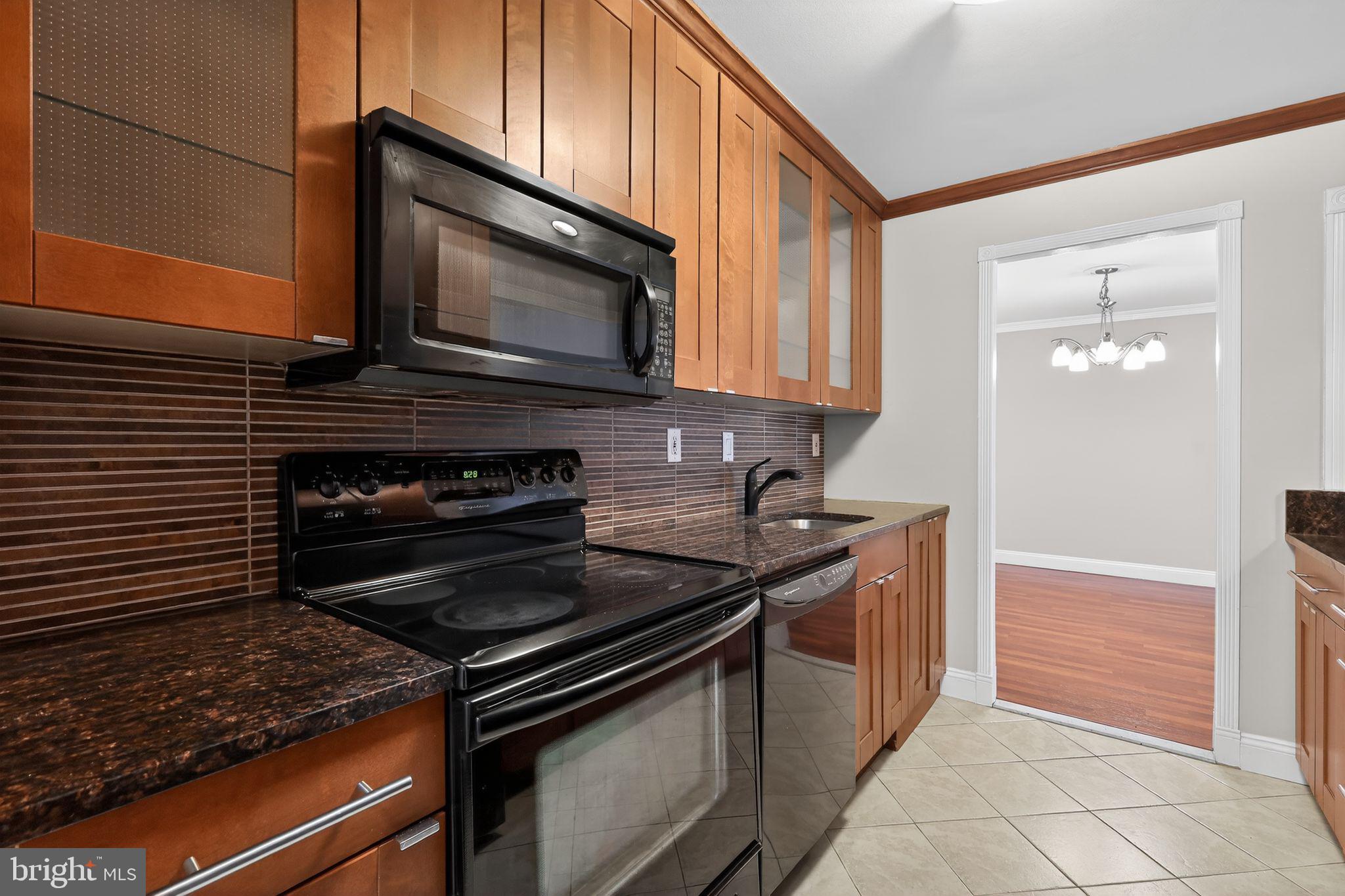 WASHINGTON TOWER - Residential