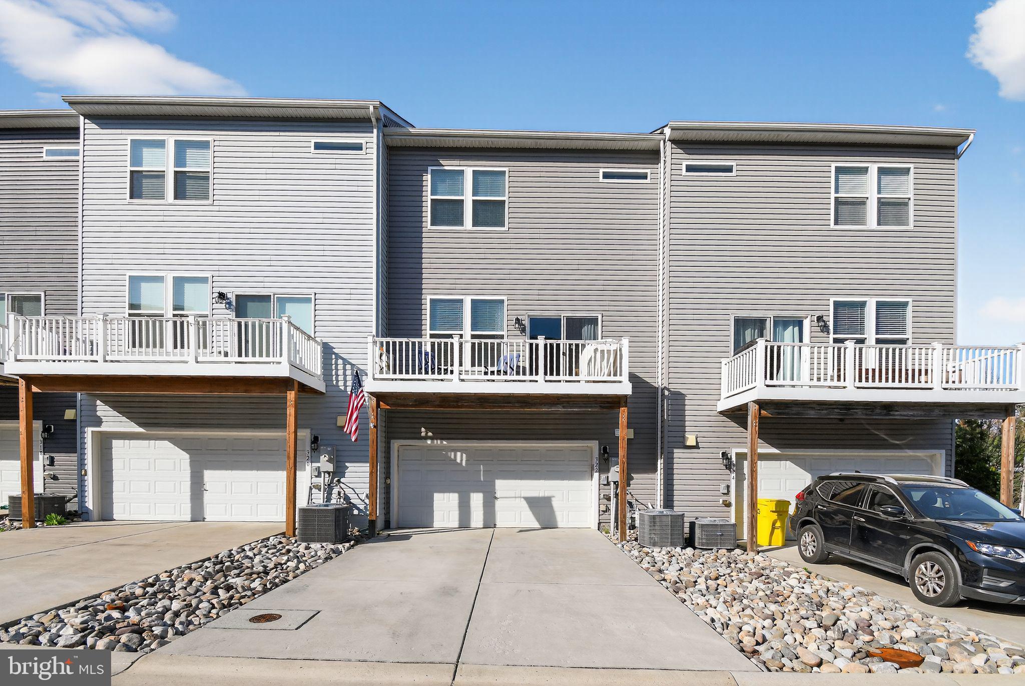 THE COVE - Residential