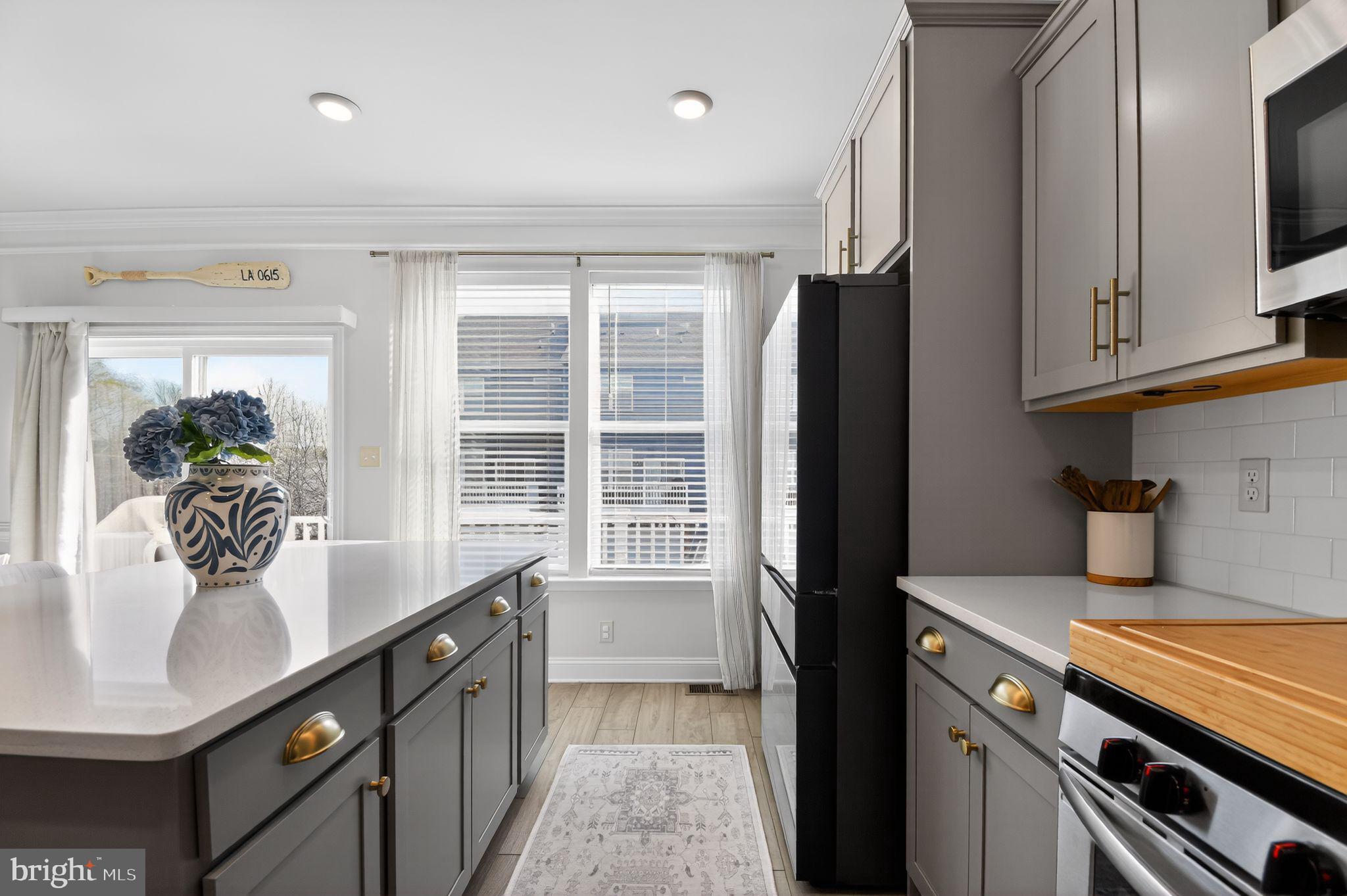 THE COVE - Residential