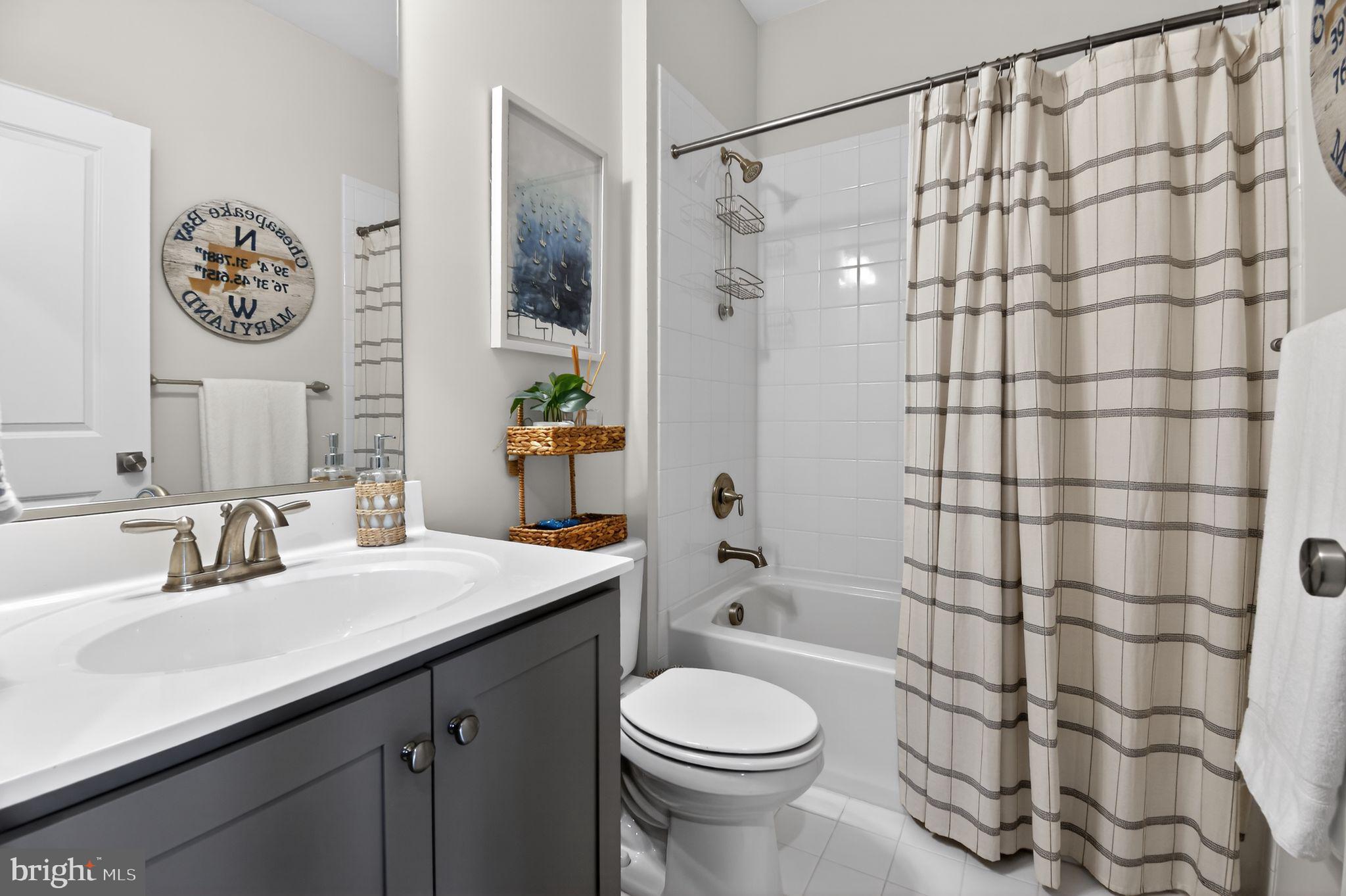 THE COVE - Residential