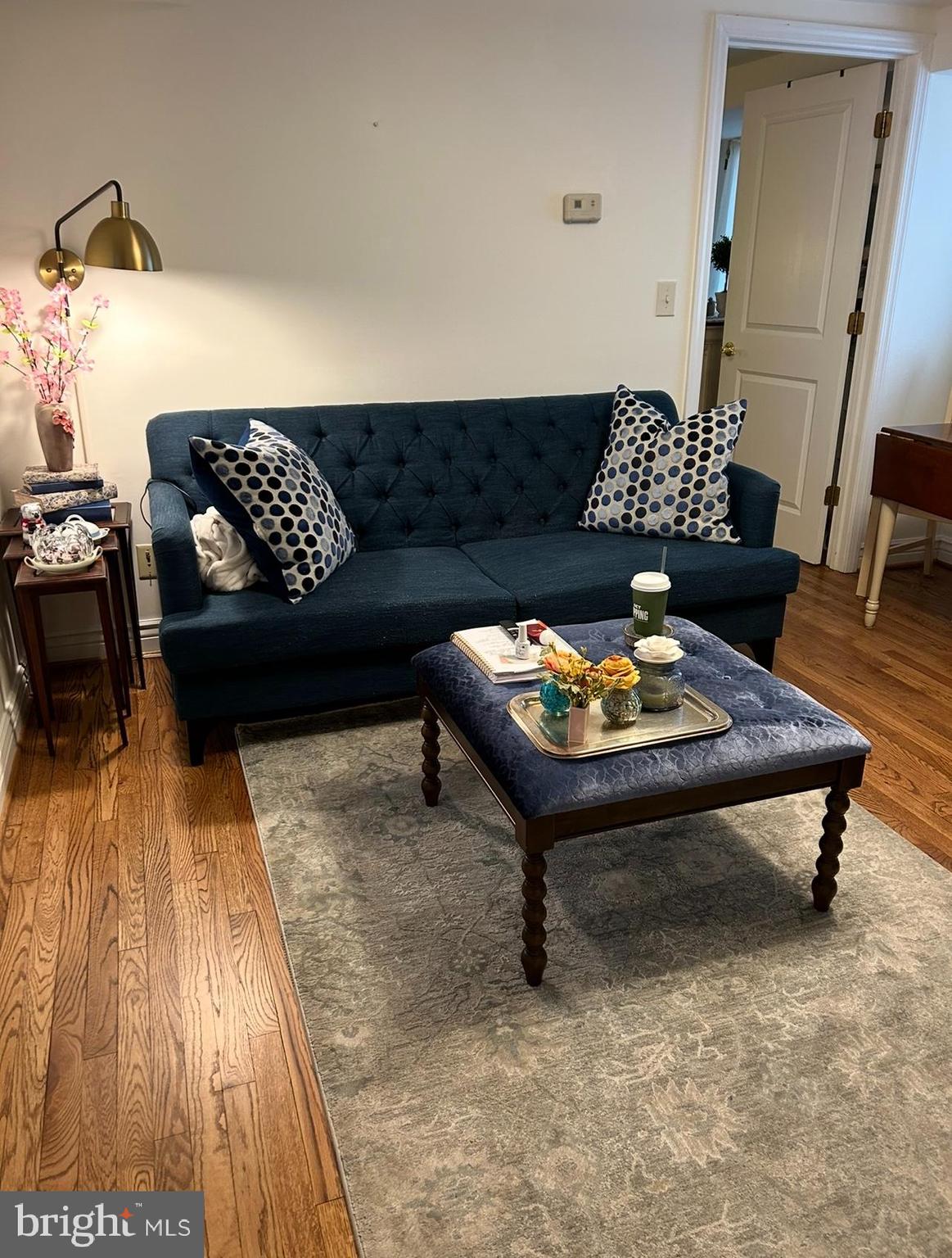 MOUNT PROSPECT - Residential Lease