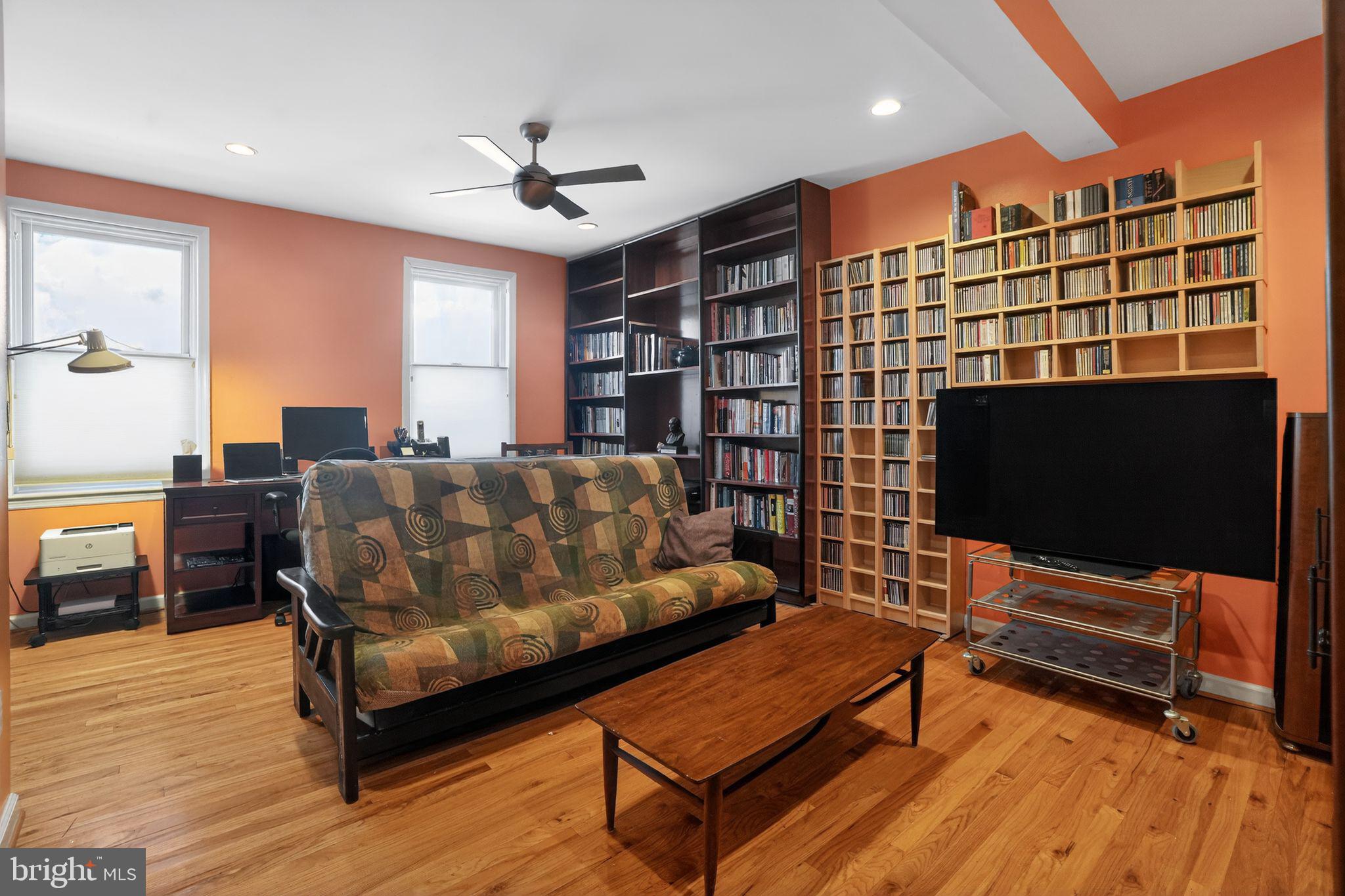 BELLA VISTA - Residential