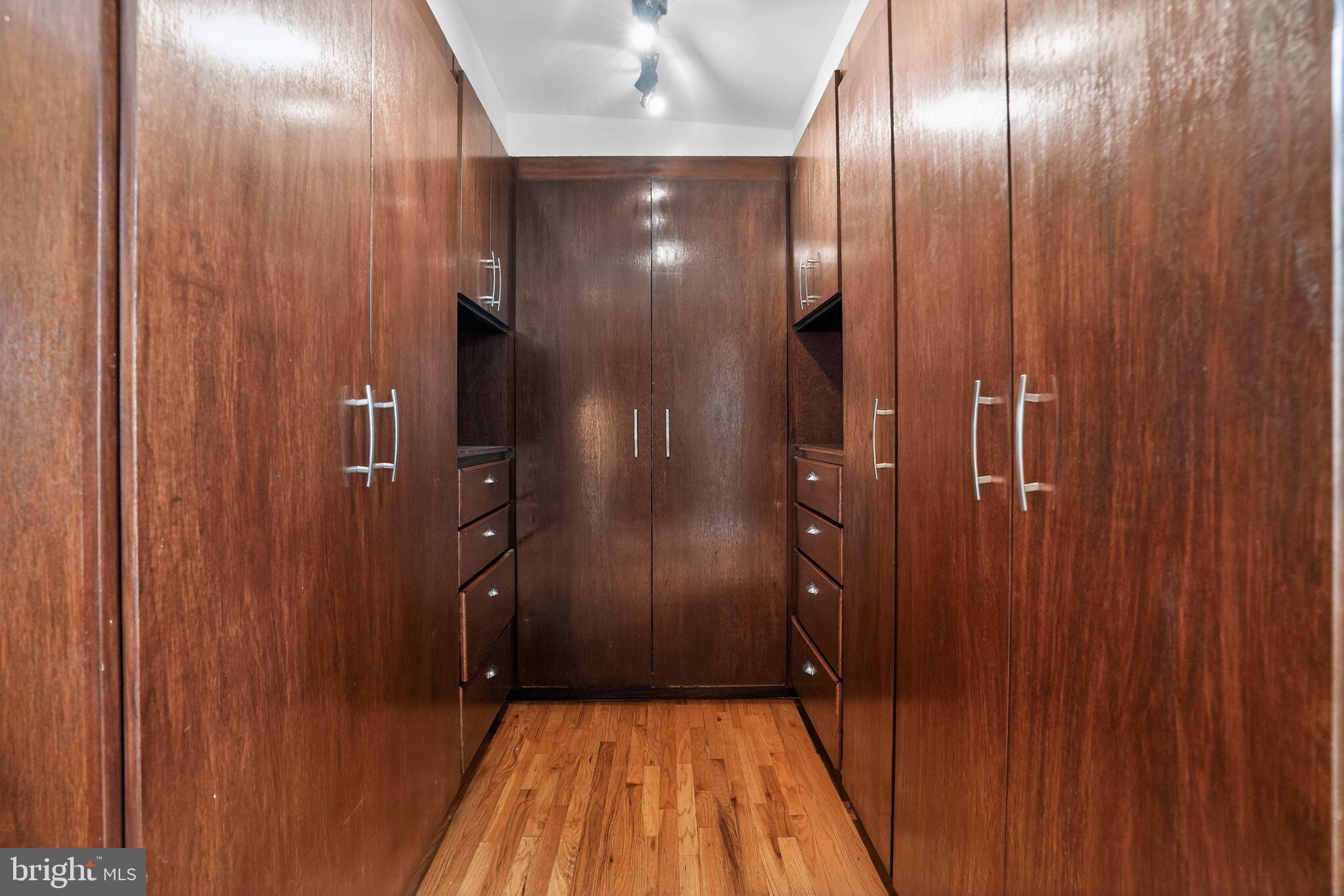 BELLA VISTA - Residential