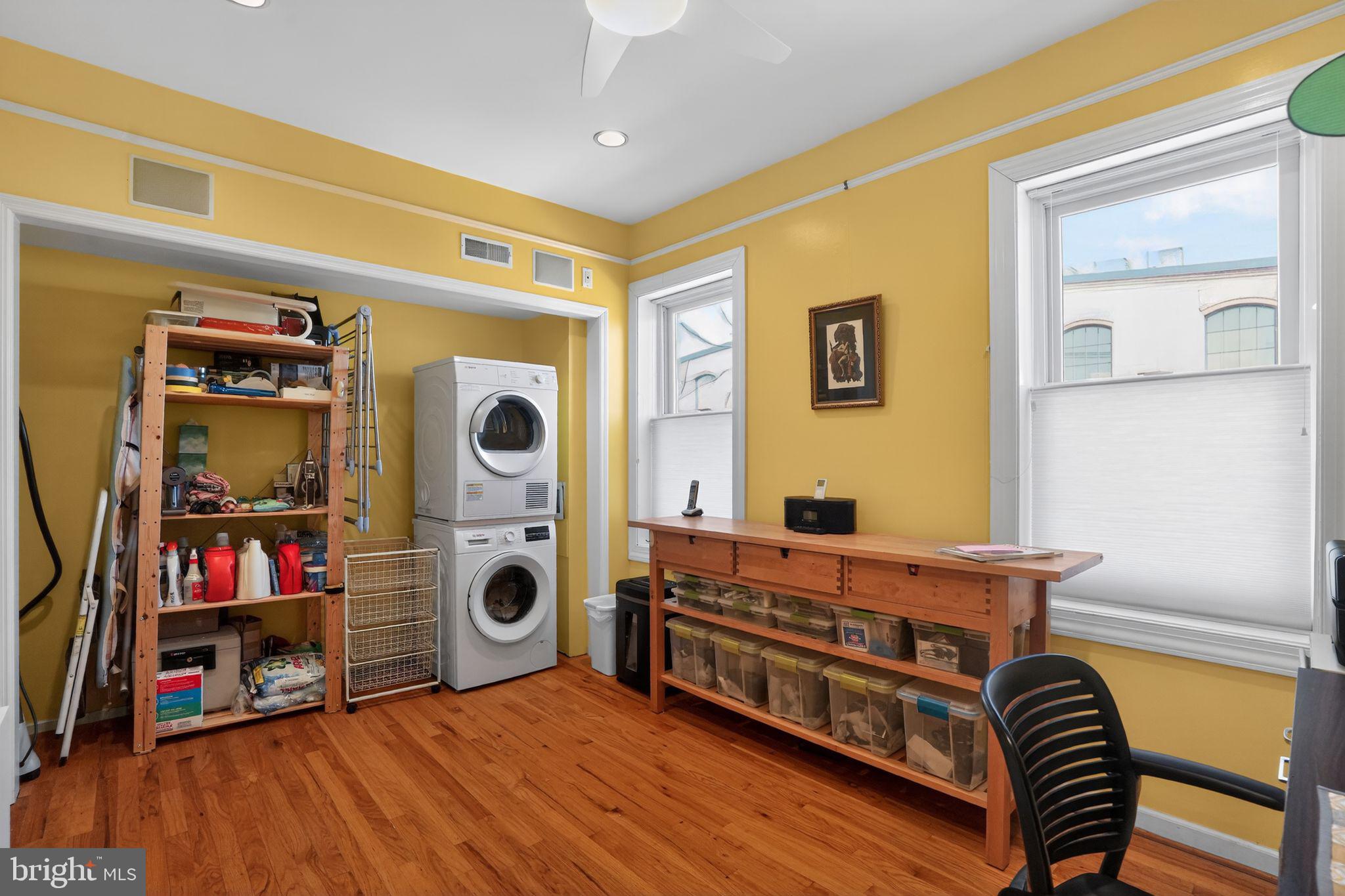 BELLA VISTA - Residential