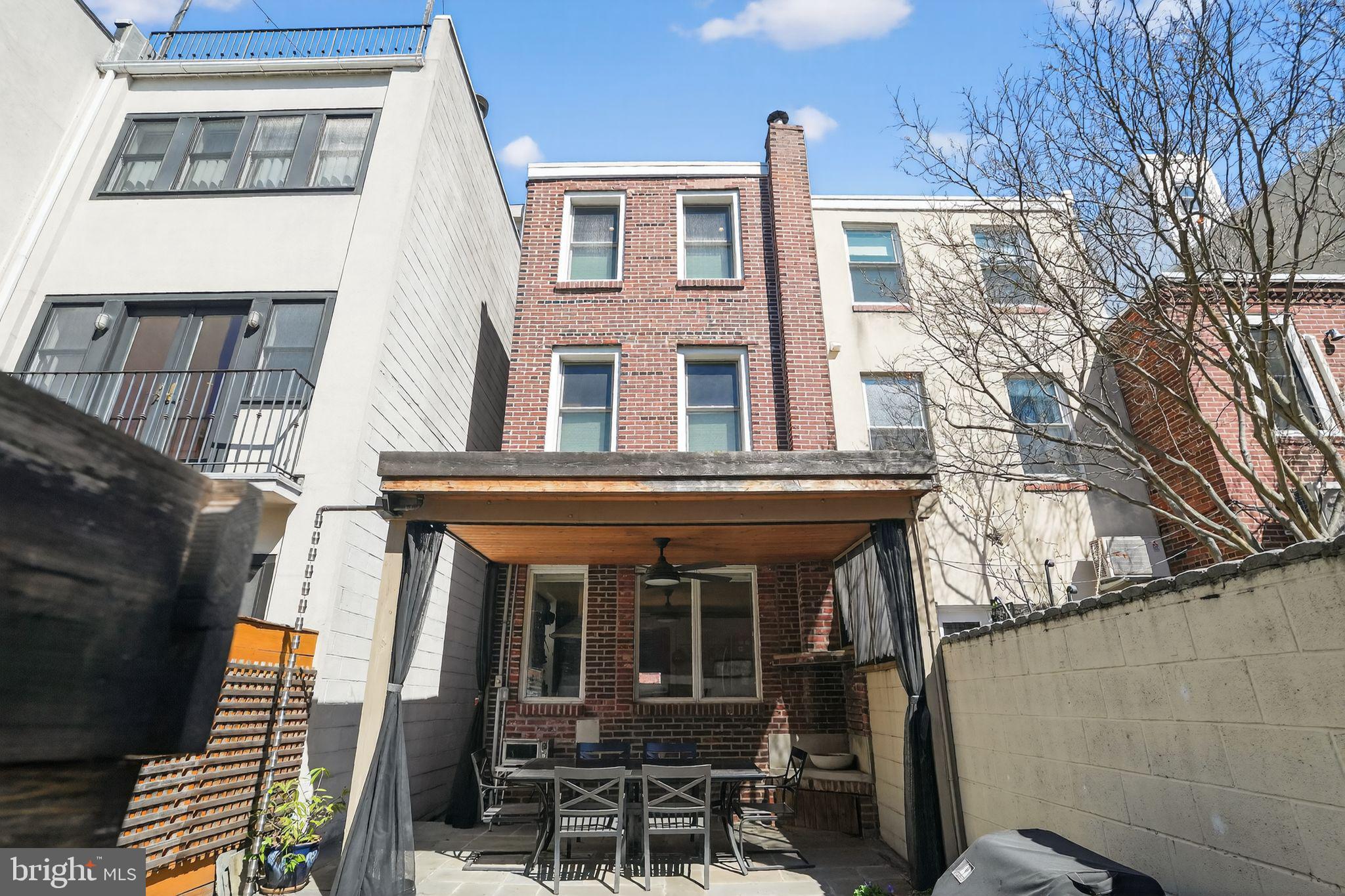 BELLA VISTA - Residential