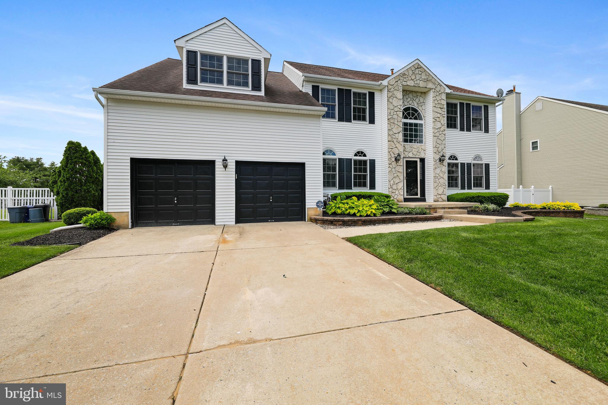 19 PEAR TREE PLACE