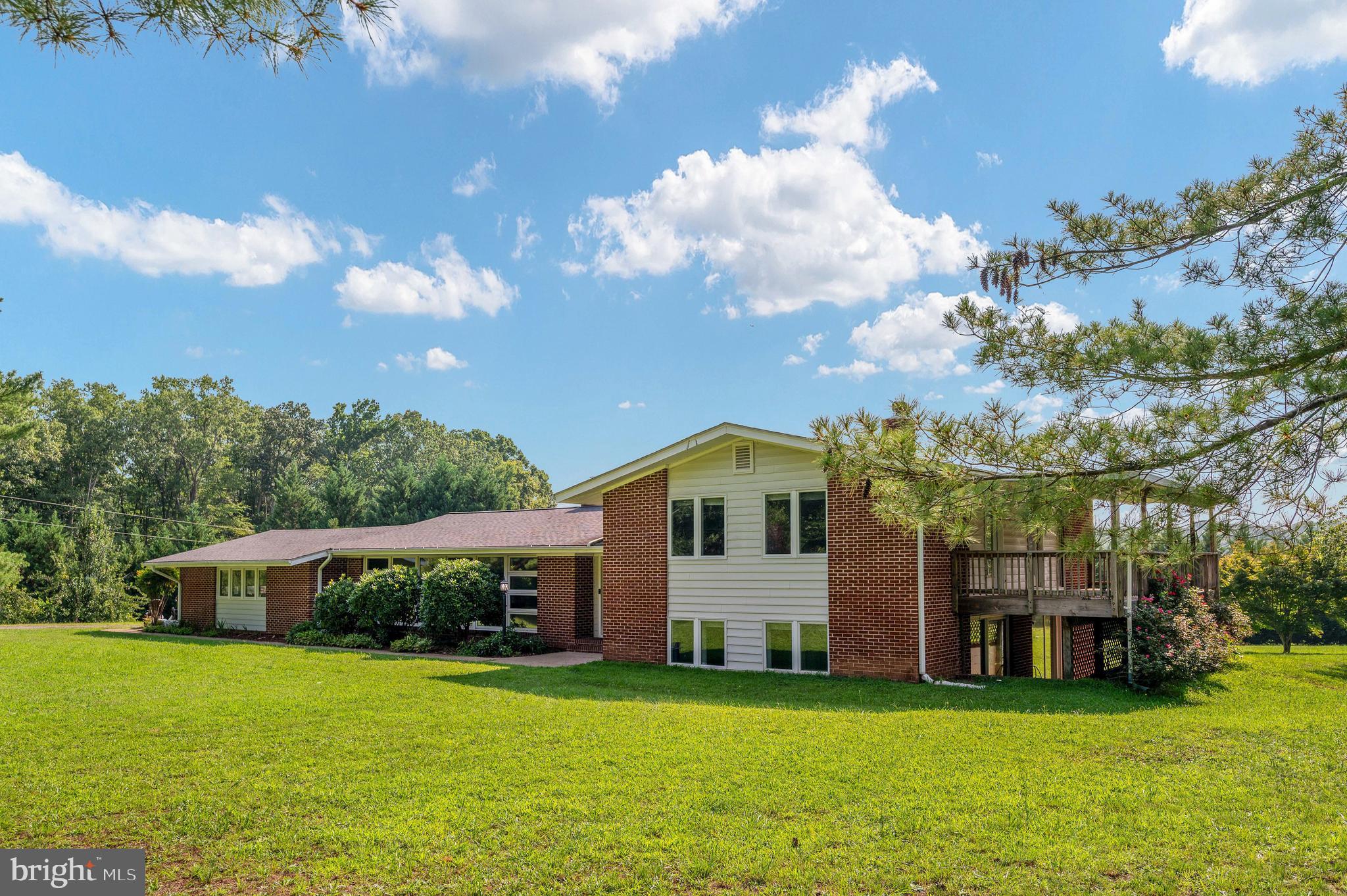 18002 ROSIERS CREEK LANE