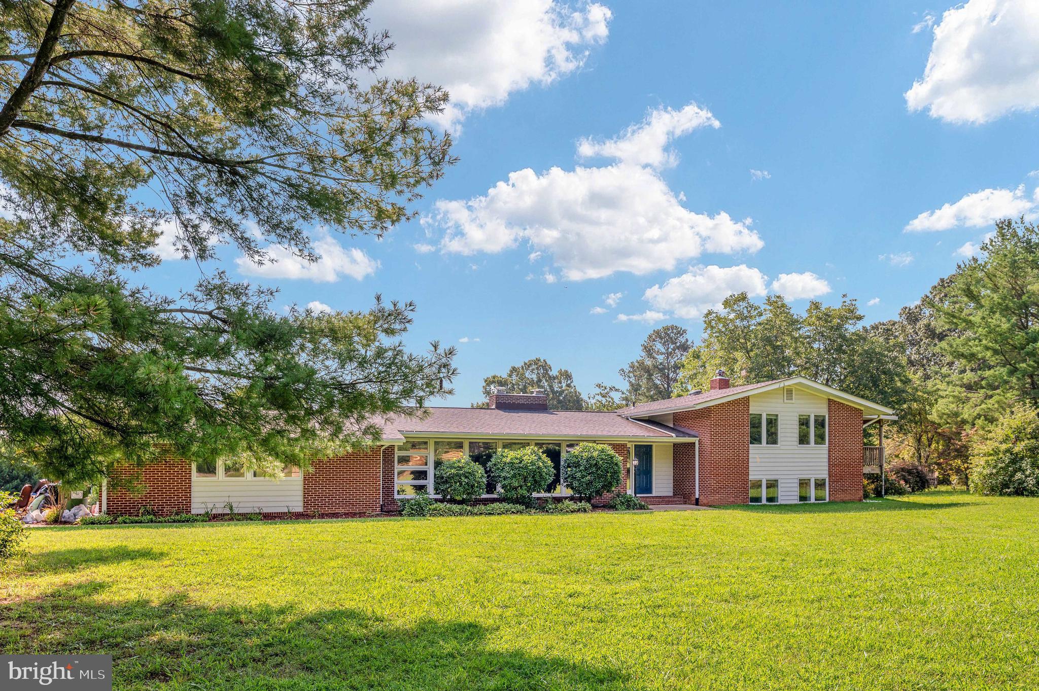 18002 ROSIERS CREEK LANE