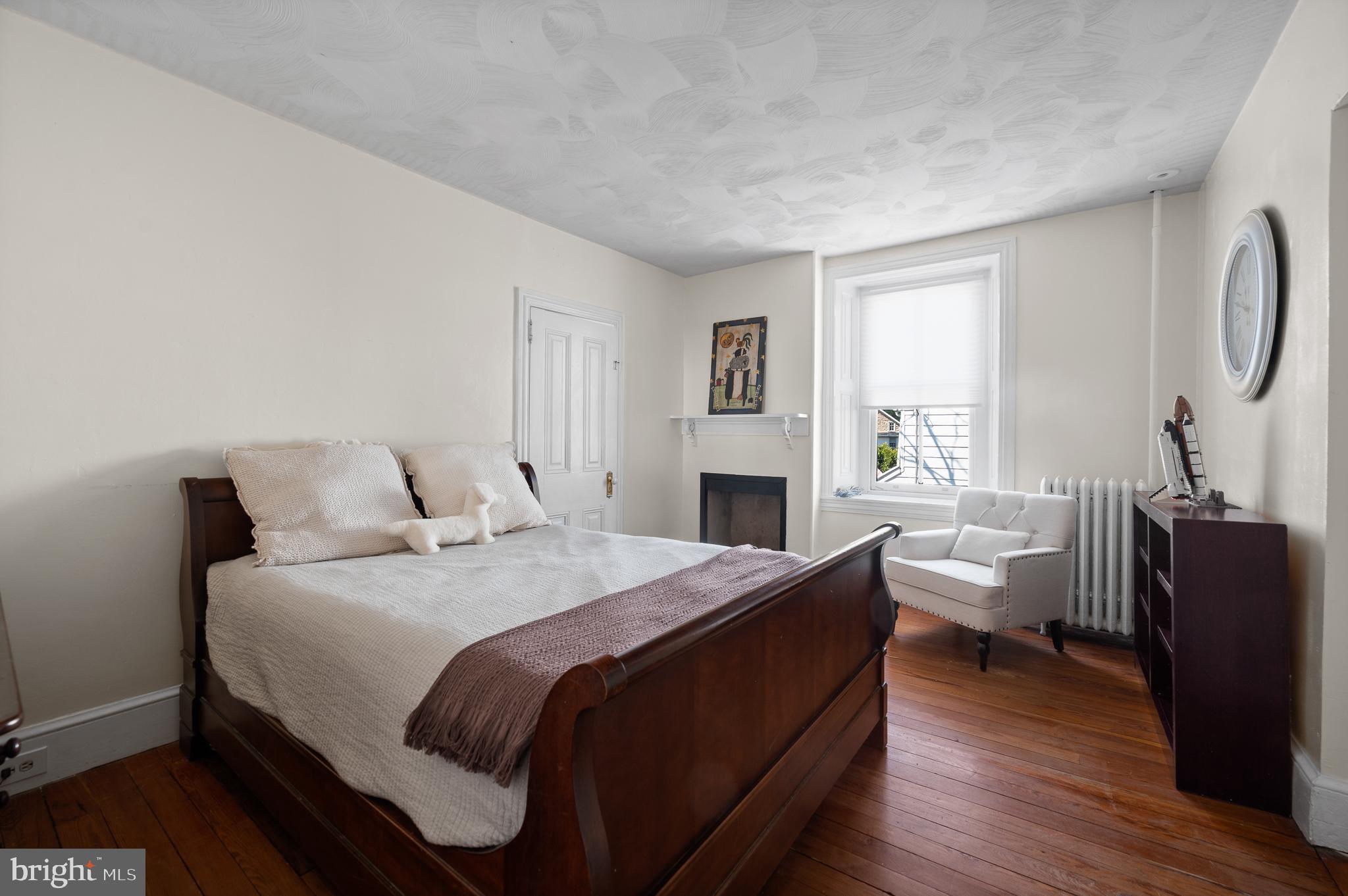 GREYTHORNE WOODS - Residential