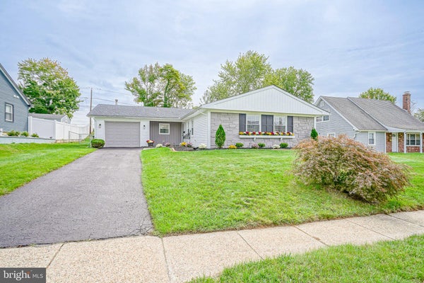 139 EDGE LN, WILLINGBORO, NJ 08046 - Image 89a4f29331ca5cc9e9b1e7bebf541ea7/2253345603