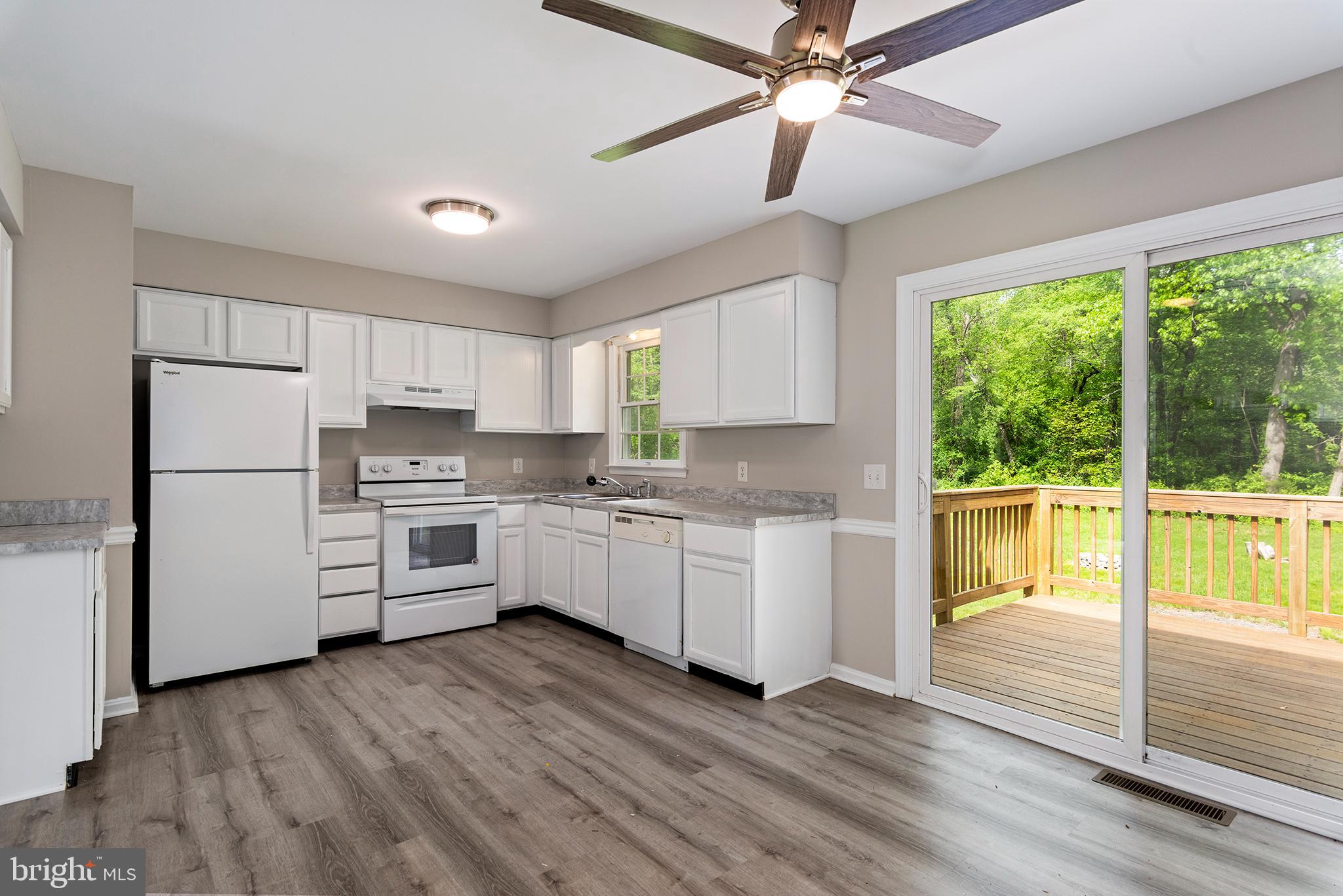 CHESAPEAKE LANDING - Residential