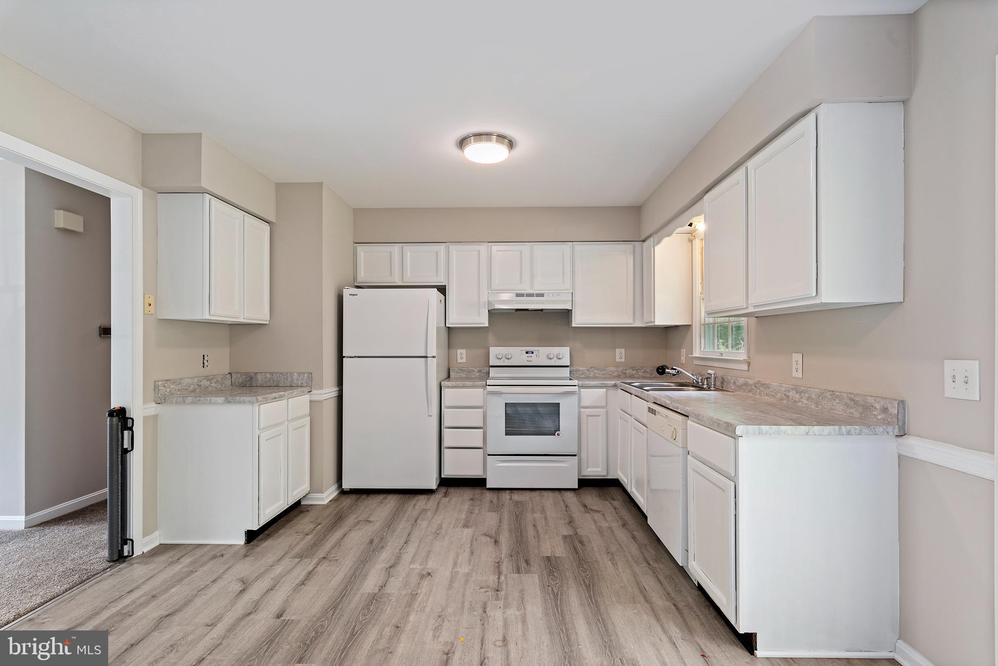 CHESAPEAKE LANDING - Residential