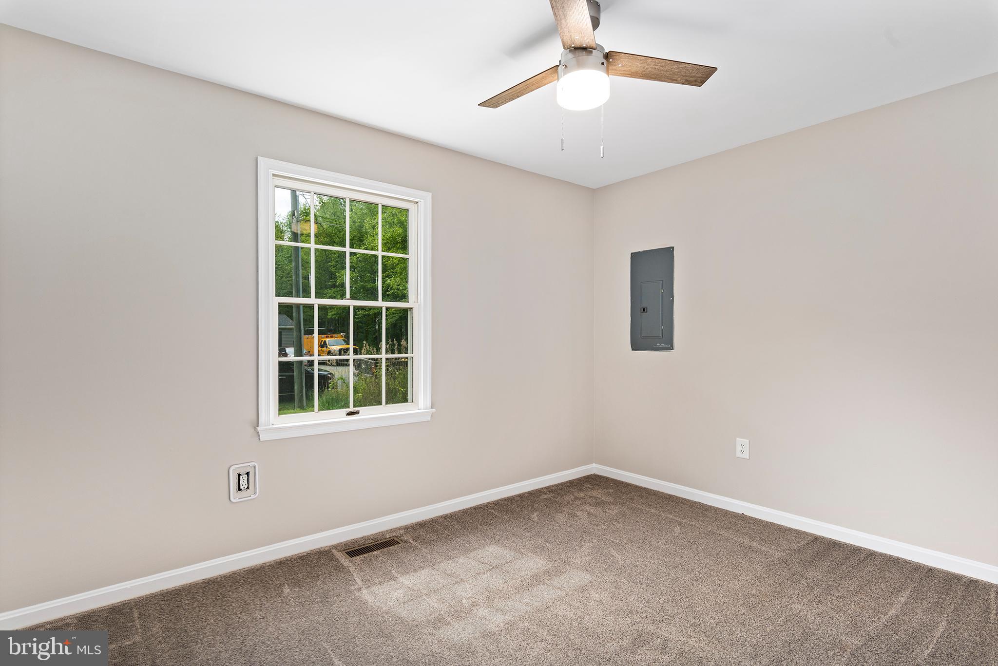 CHESAPEAKE LANDING - Residential