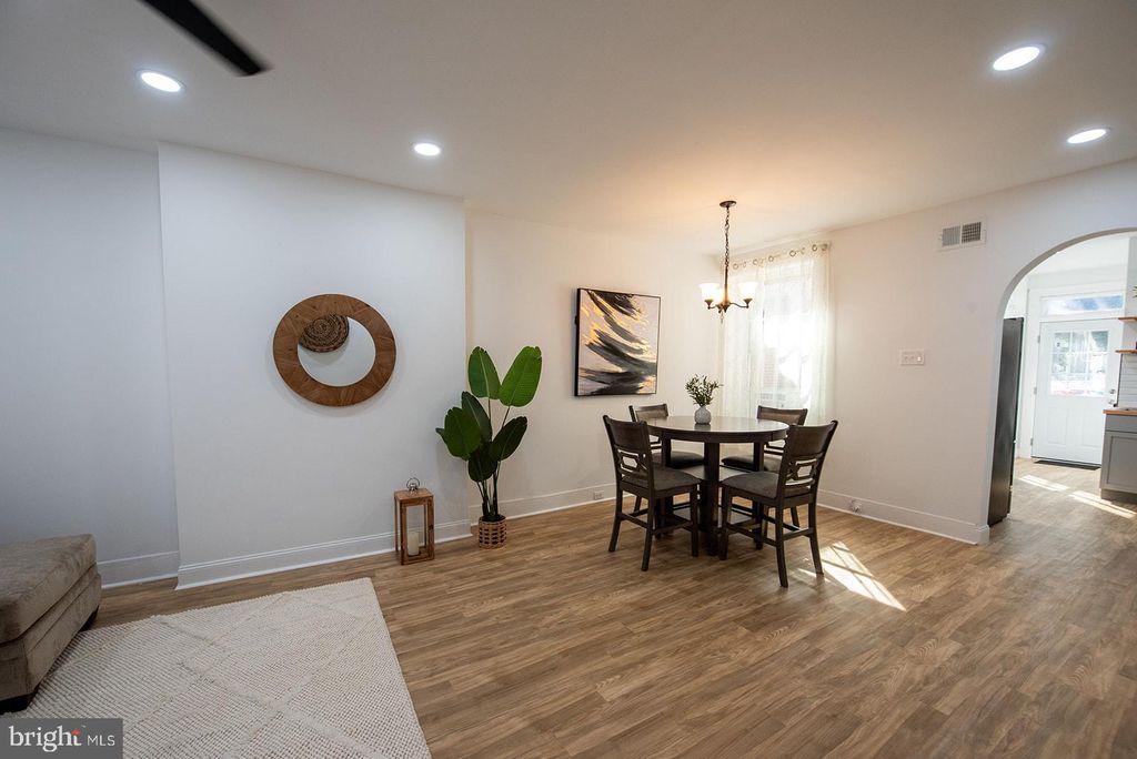 Photo of 139 Juniata Street, Lancaster, PA 17602 (MLS # PALA2060740)