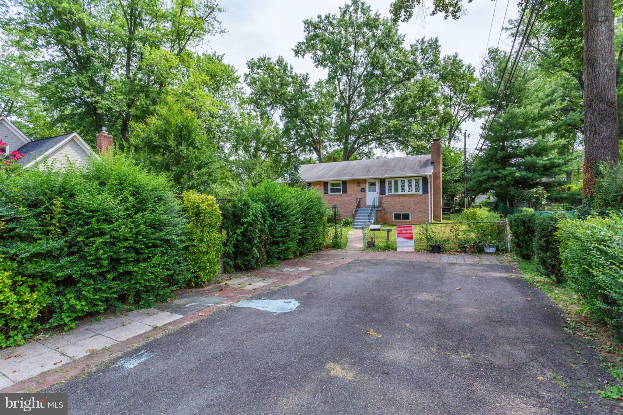 GREENWAY DOWNS - Residential