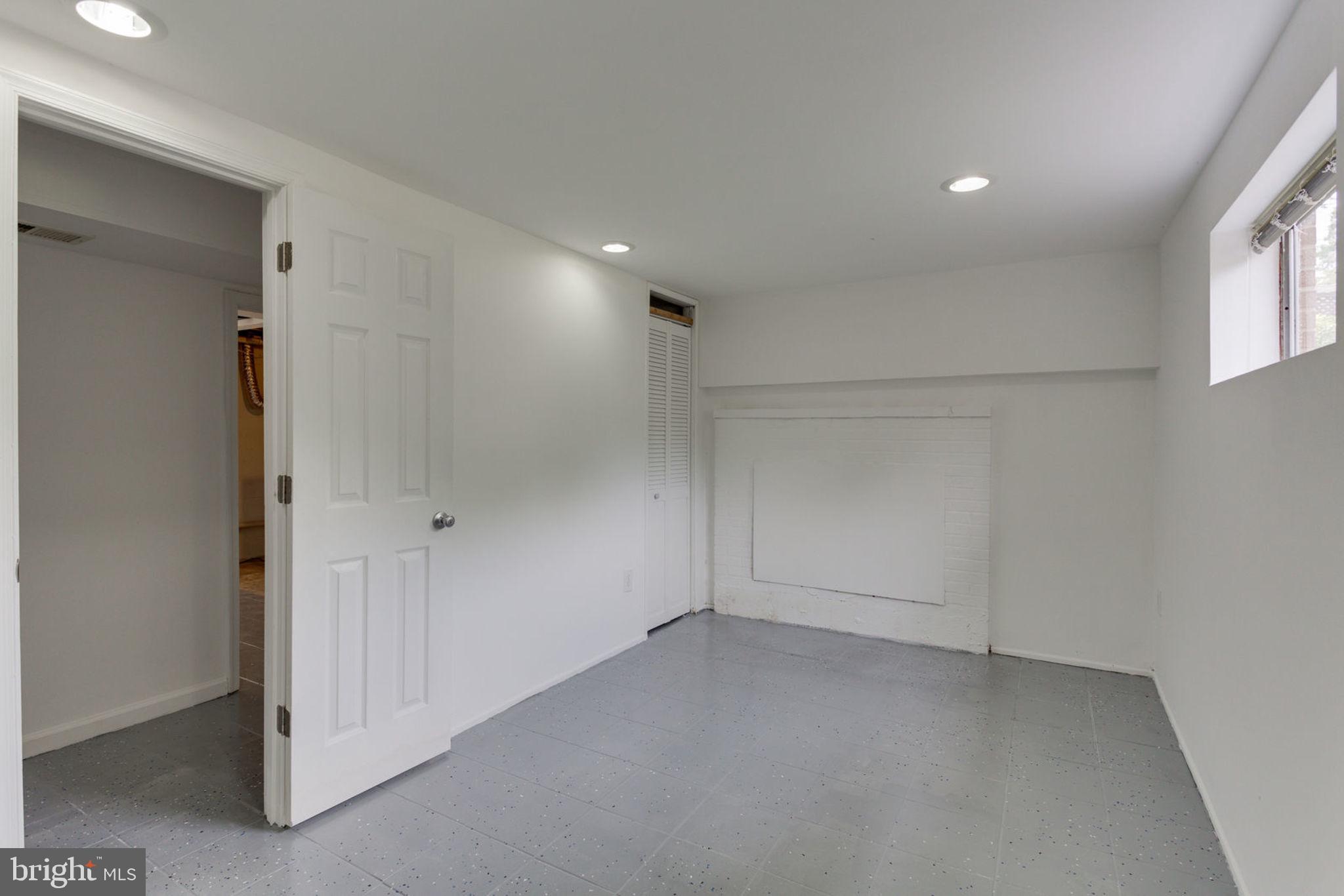 GREENWAY DOWNS - Residential