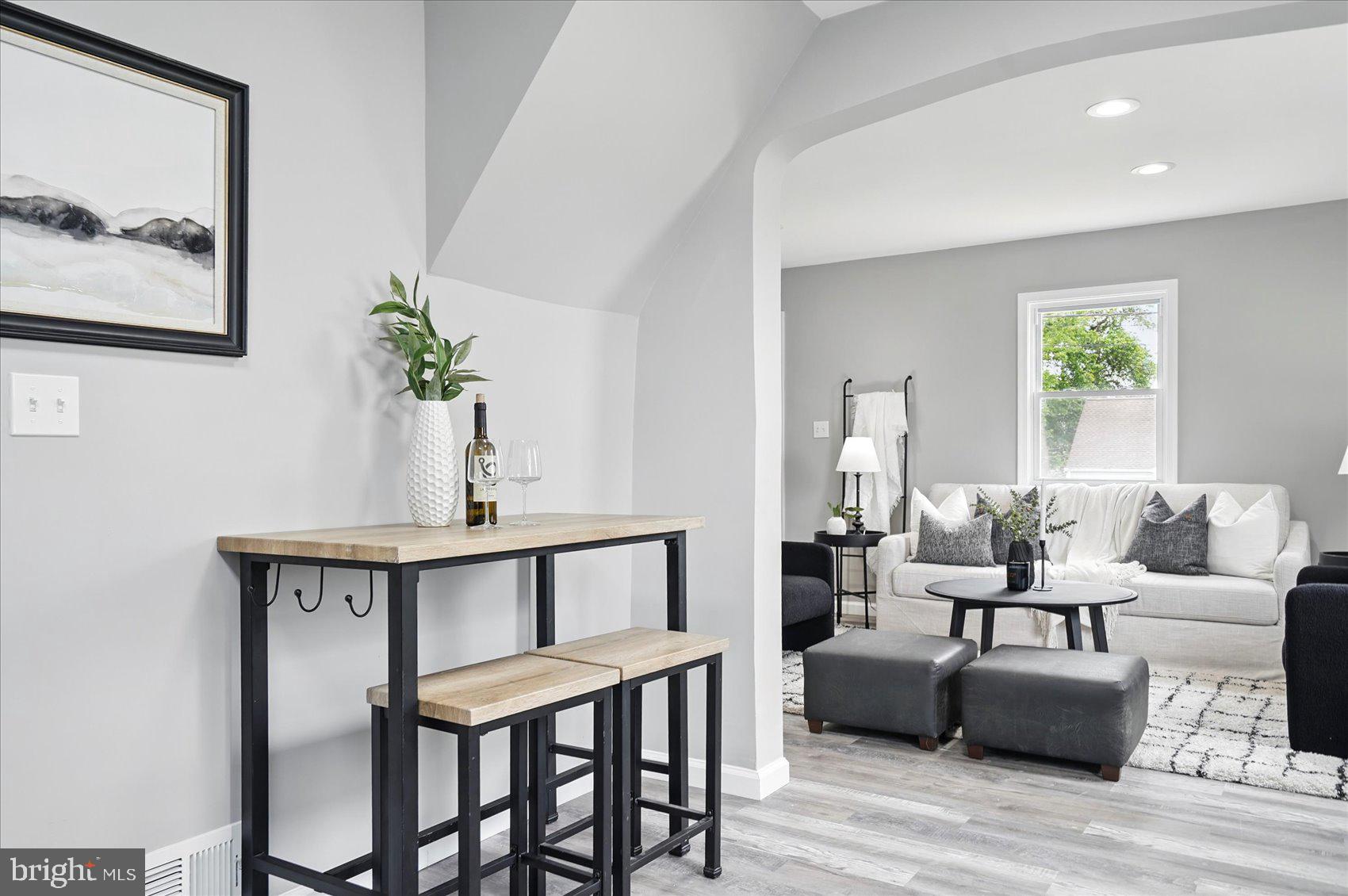 MARLEY MANOR - Residential