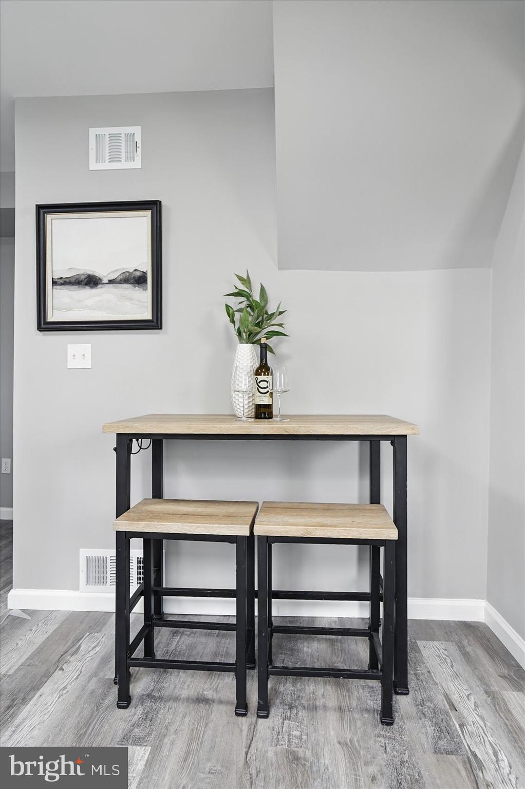 MARLEY MANOR - Residential