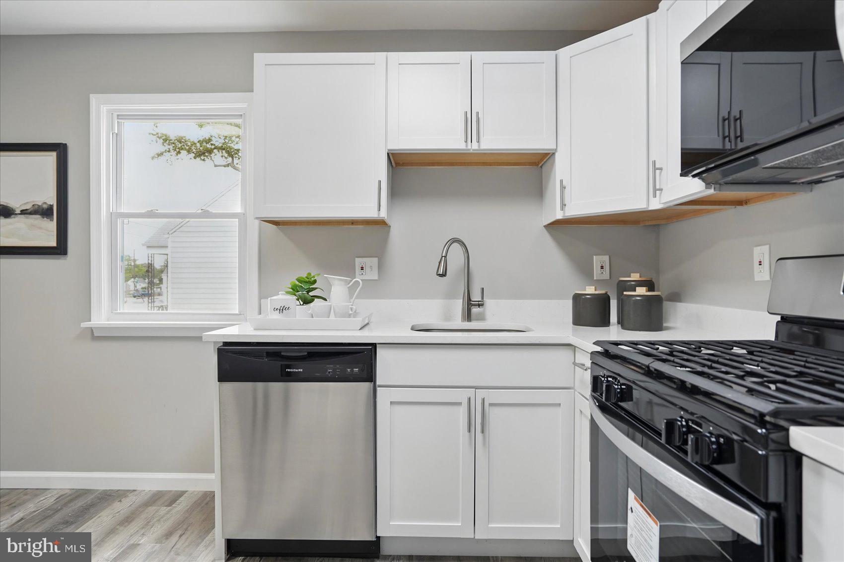 MARLEY MANOR - Residential