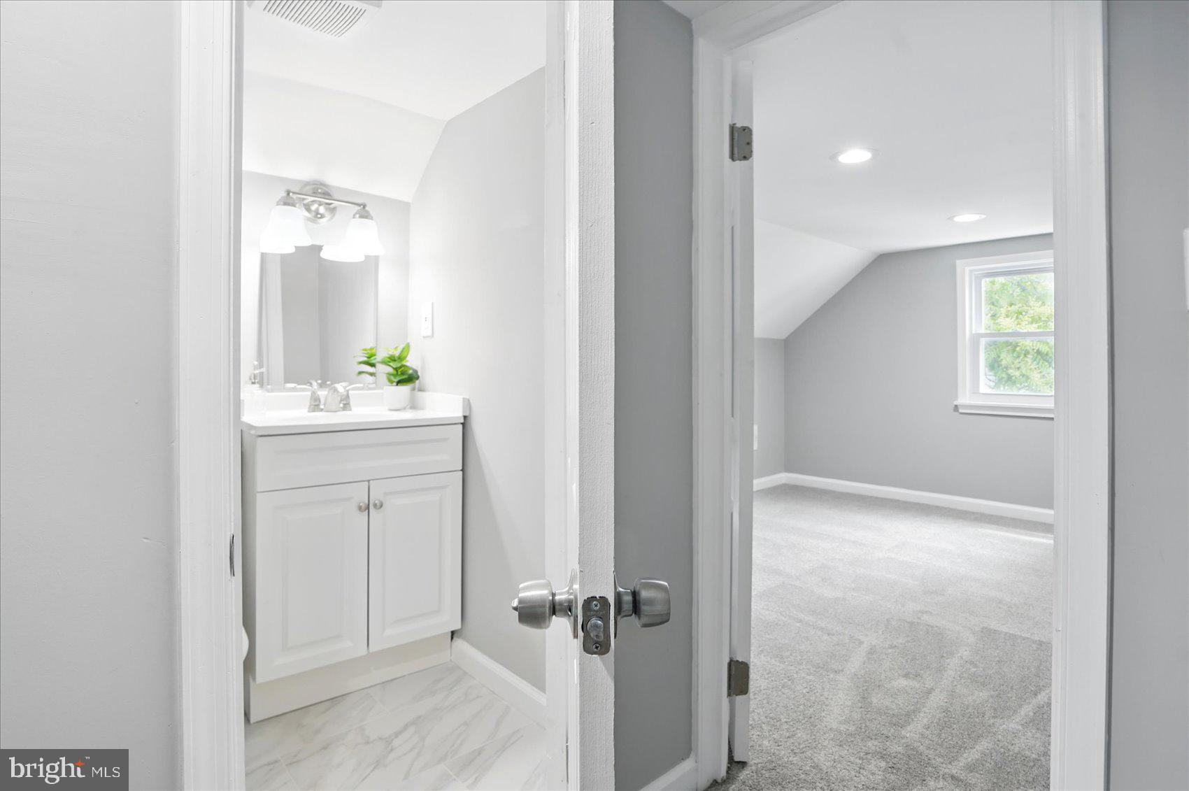 MARLEY MANOR - Residential