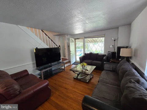 MLS: PADE2120592